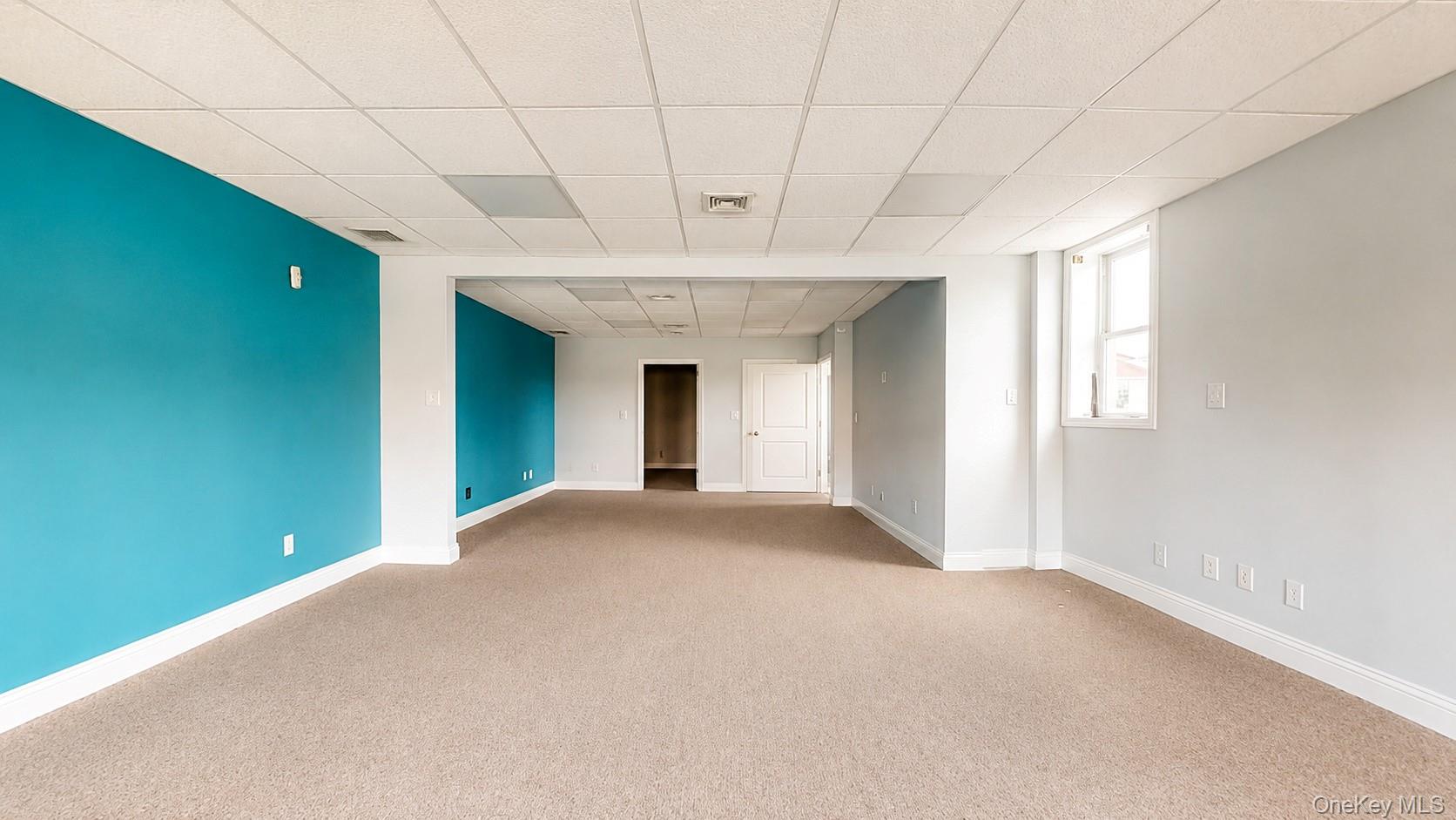 168 W Park Avenue, Unit 2nd Floor photo 5