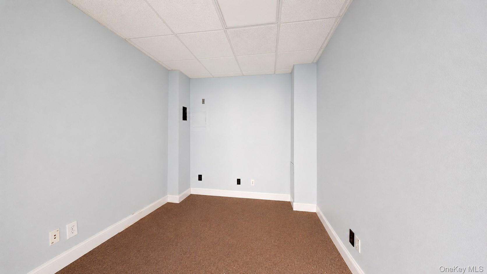 168 W Park Avenue, Unit 2nd Floor photo 6