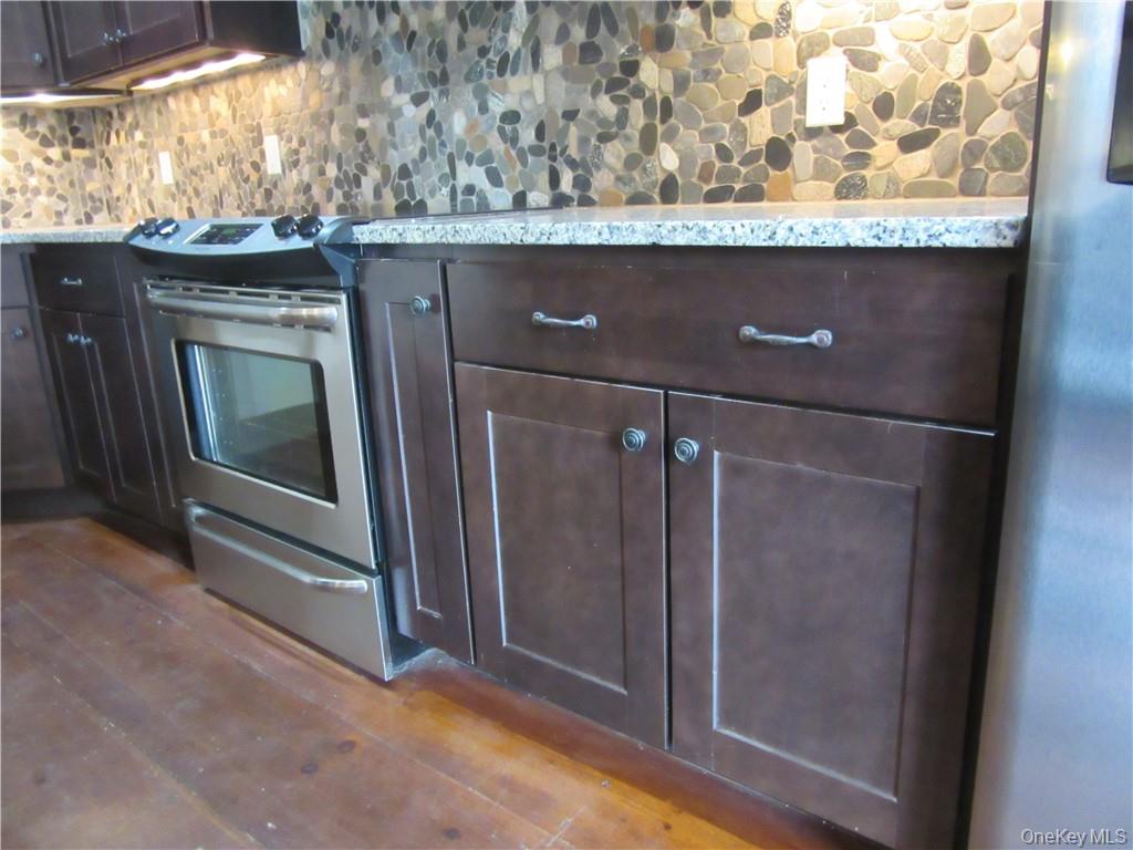 63 River Road, Unit B photo 8