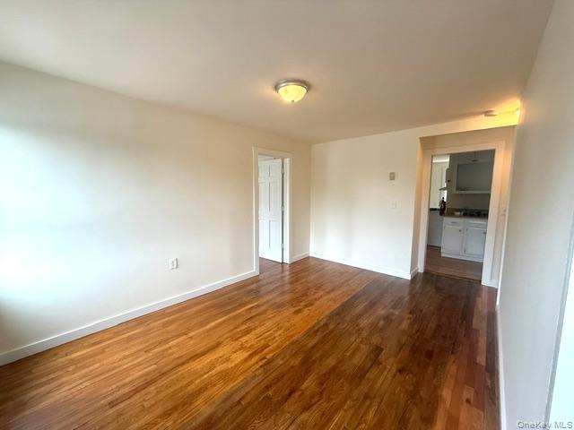 20 SPRING Street – For Sale photo 3