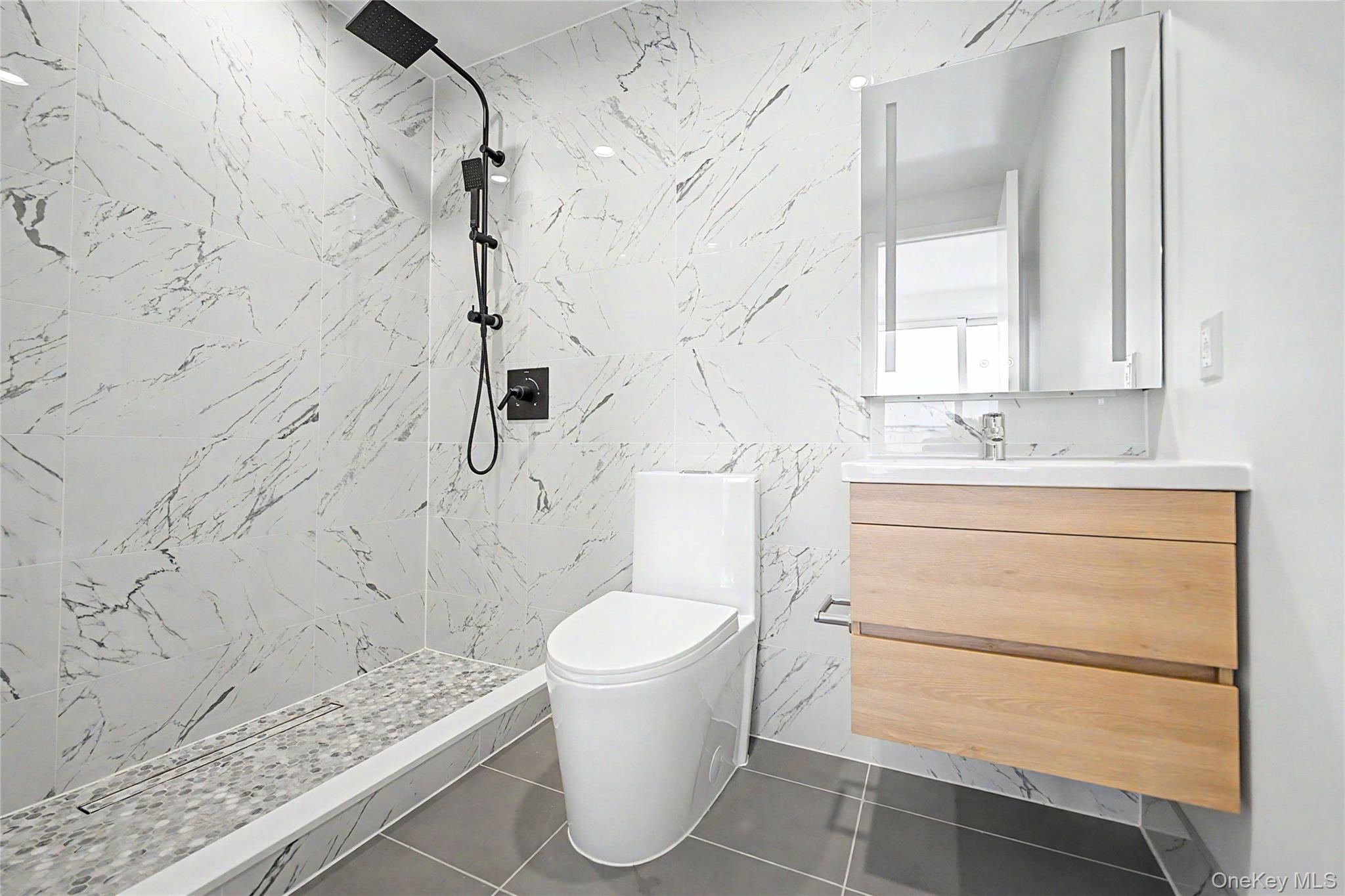 150-02 Northern Boulevard, Unit 5G photo 11