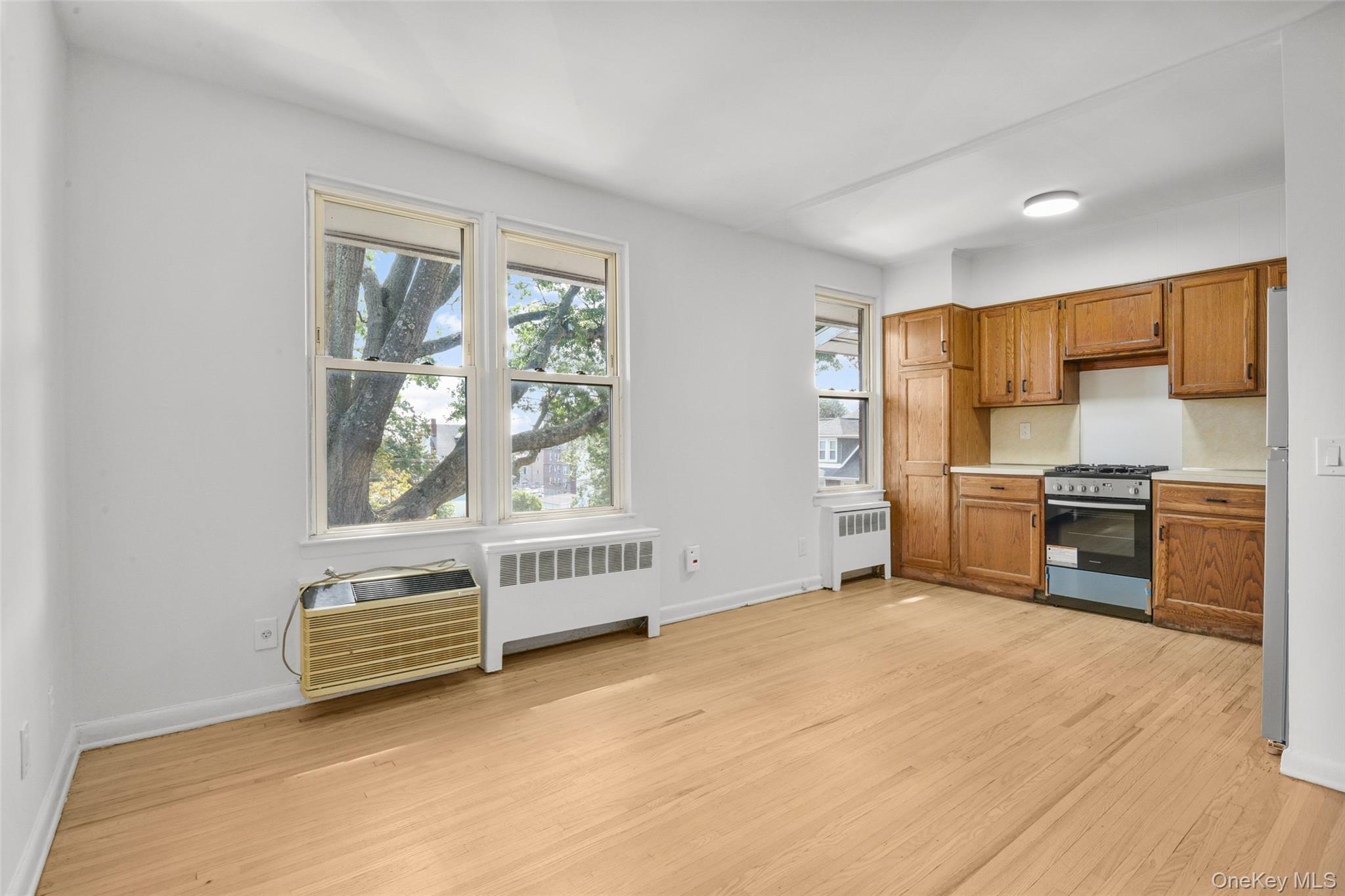 25 Trinity Place, Unit 3K photo 5