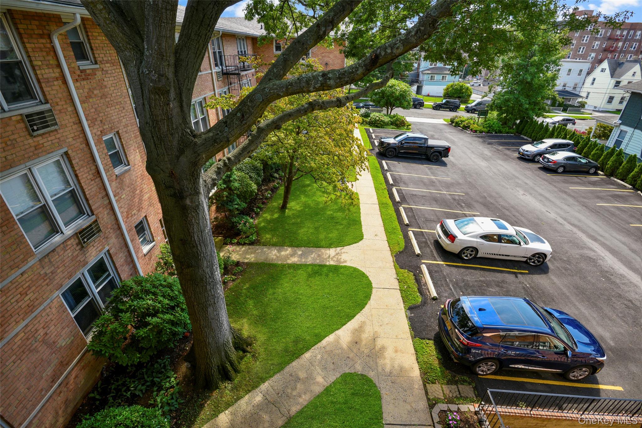 25 Trinity Place, Unit 3K photo 14
