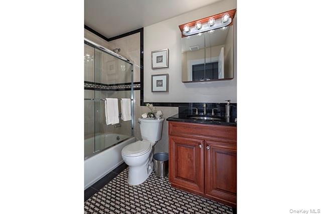 5000 Townhouse Drive, Unit 3205 photo 9