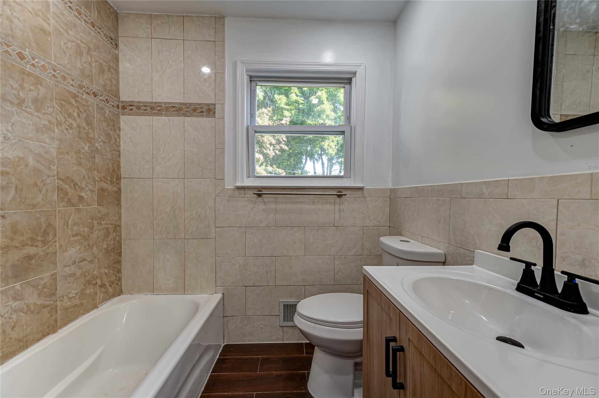 5 Durst Drive – For Sale photo 7