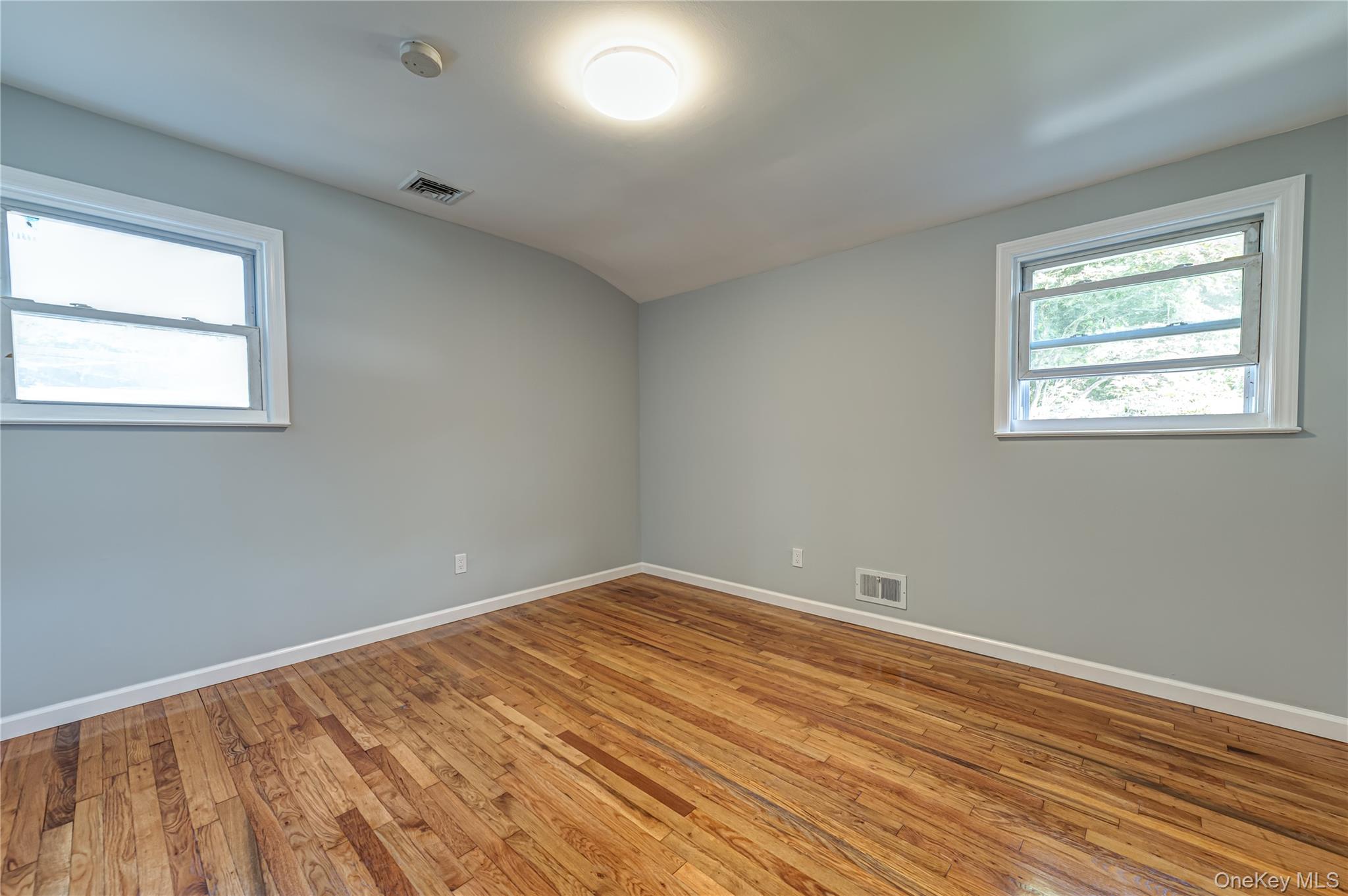 5 Durst Drive – For Sale photo 8