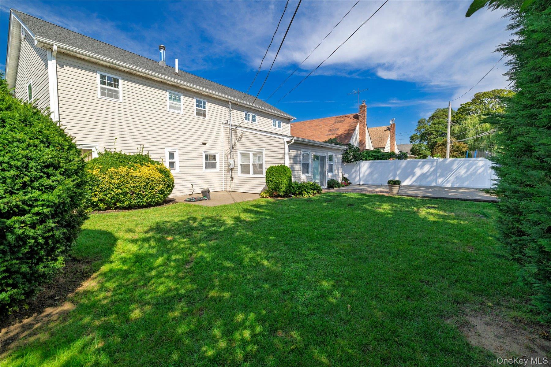 729 Arcadian Avenue – For Sale photo 3