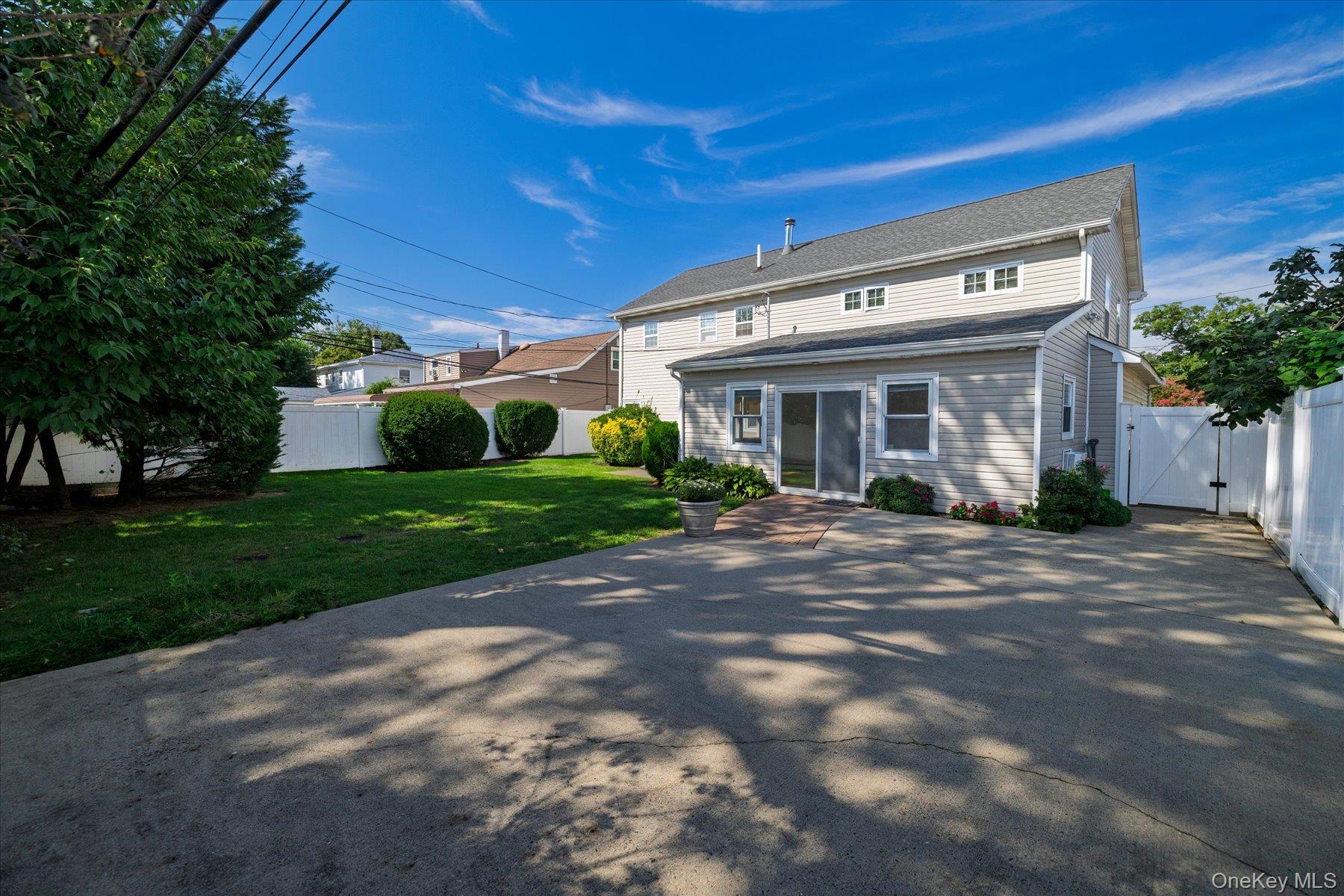 729 Arcadian Avenue – For Sale photo 25