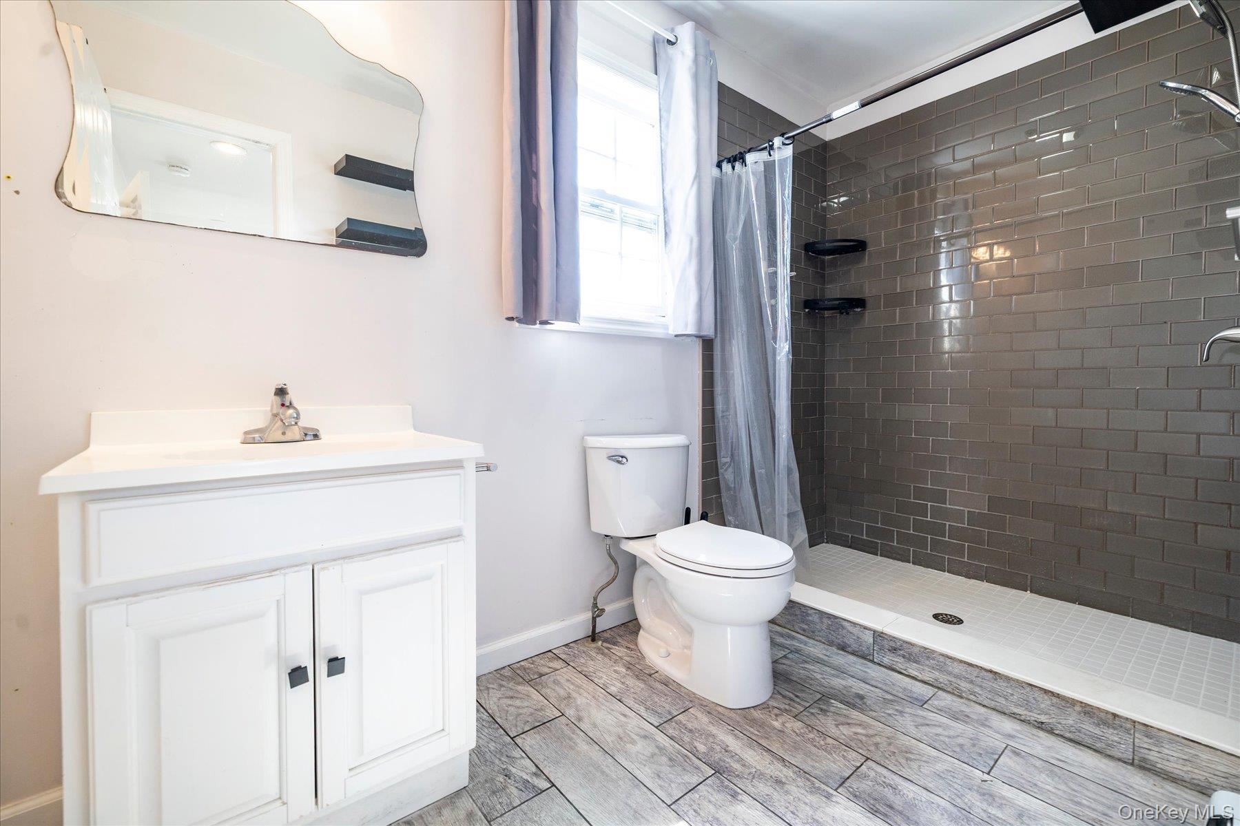 729 Arcadian Avenue – For Sale photo 22