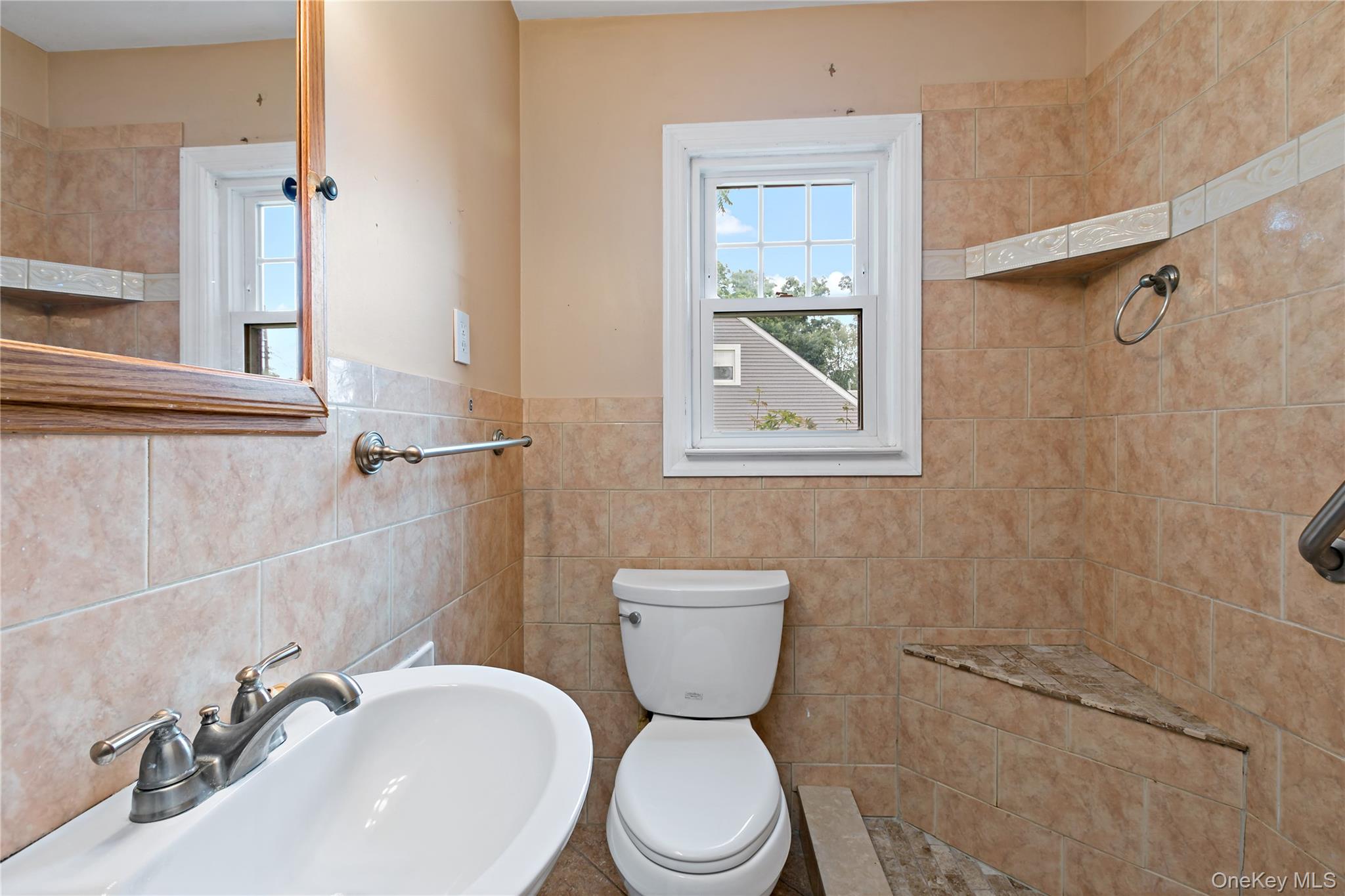 2070 Hamblyn Street – For Sale photo 15