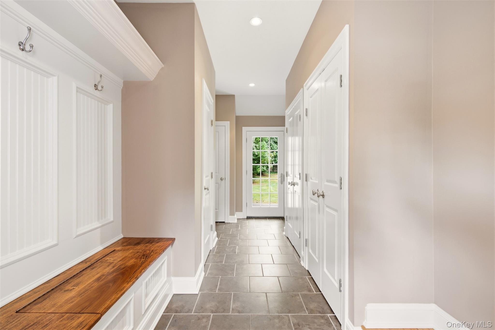 65 E Rogues Path Path – For Rent photo 15