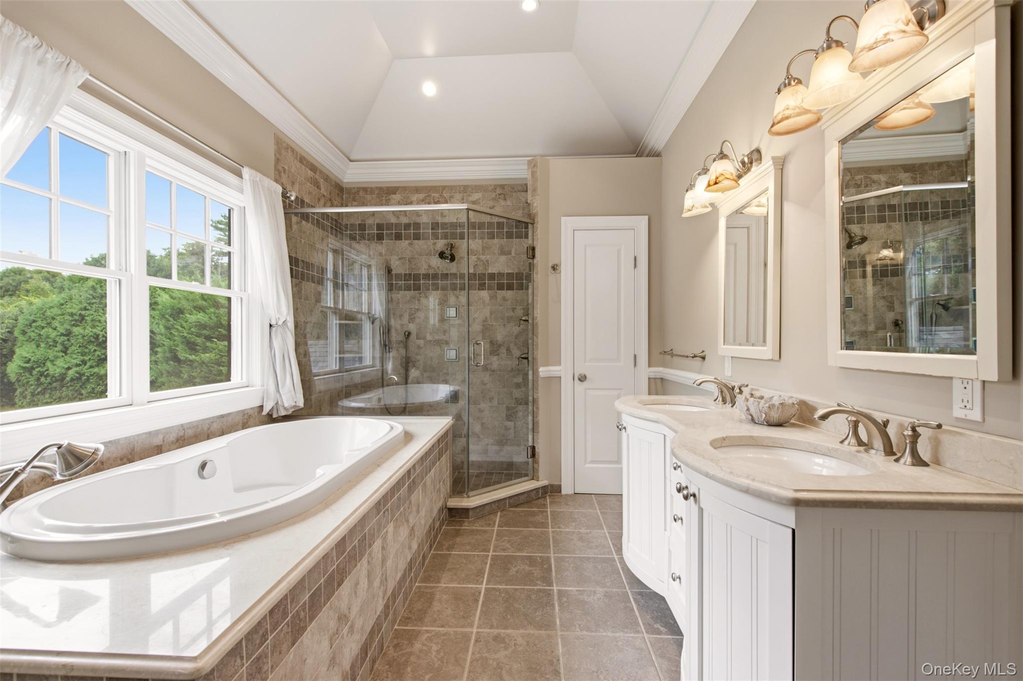 65 E Rogues Path Path – For Rent photo 27
