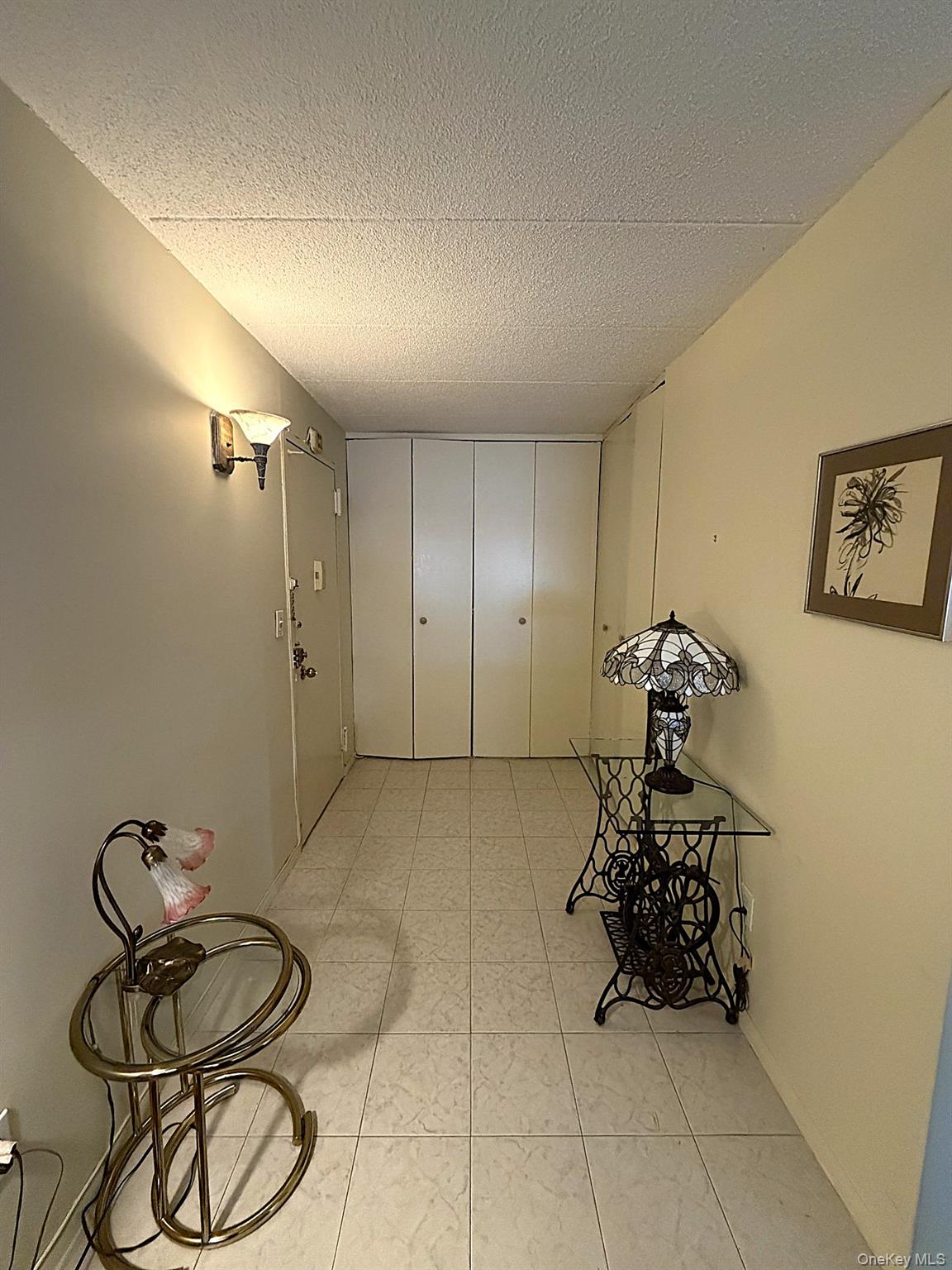 1085 Warburton Avenue, Unit 820 photo 3