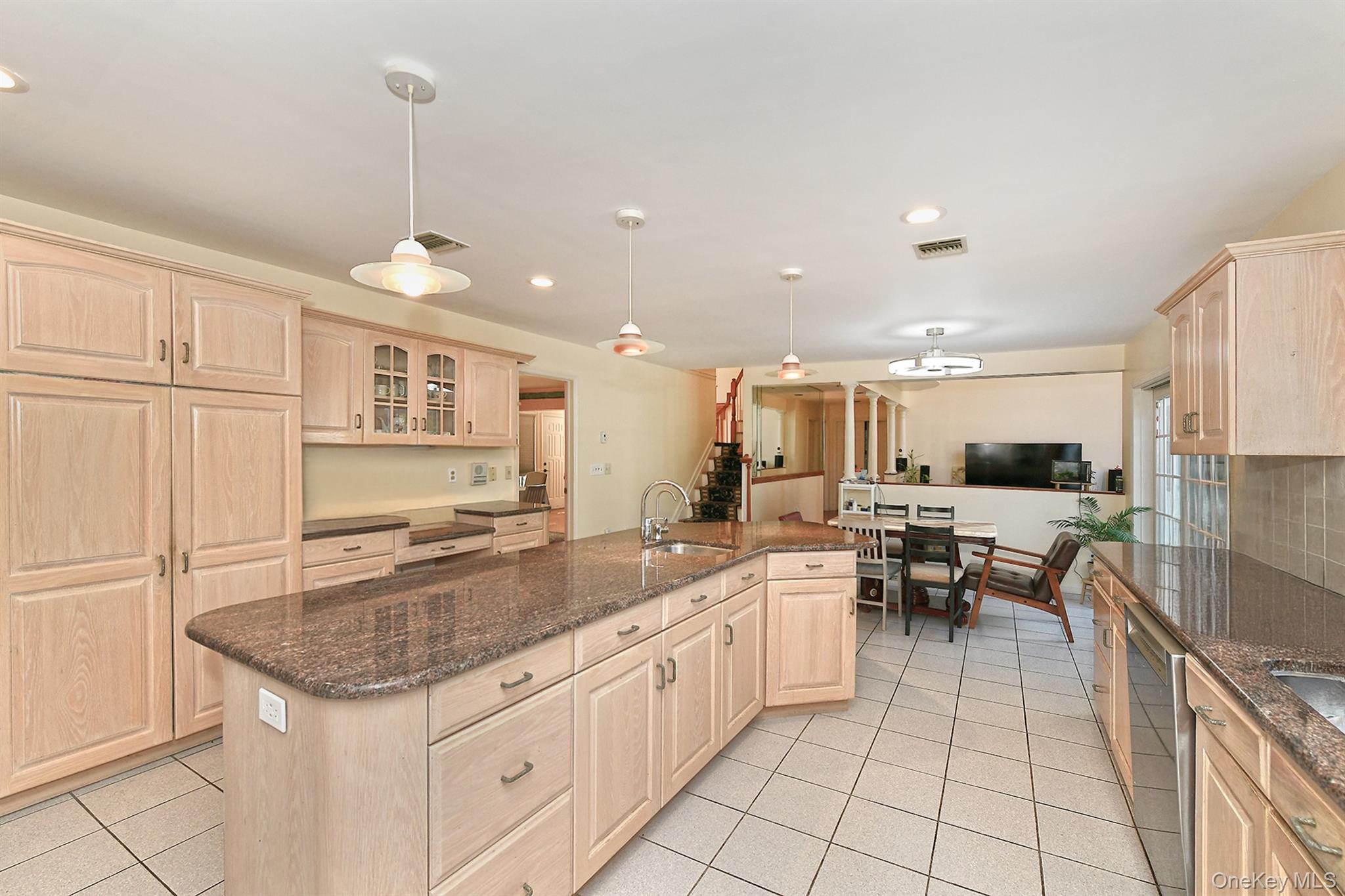 7 Saw Mill Lane – For Sale photo 5