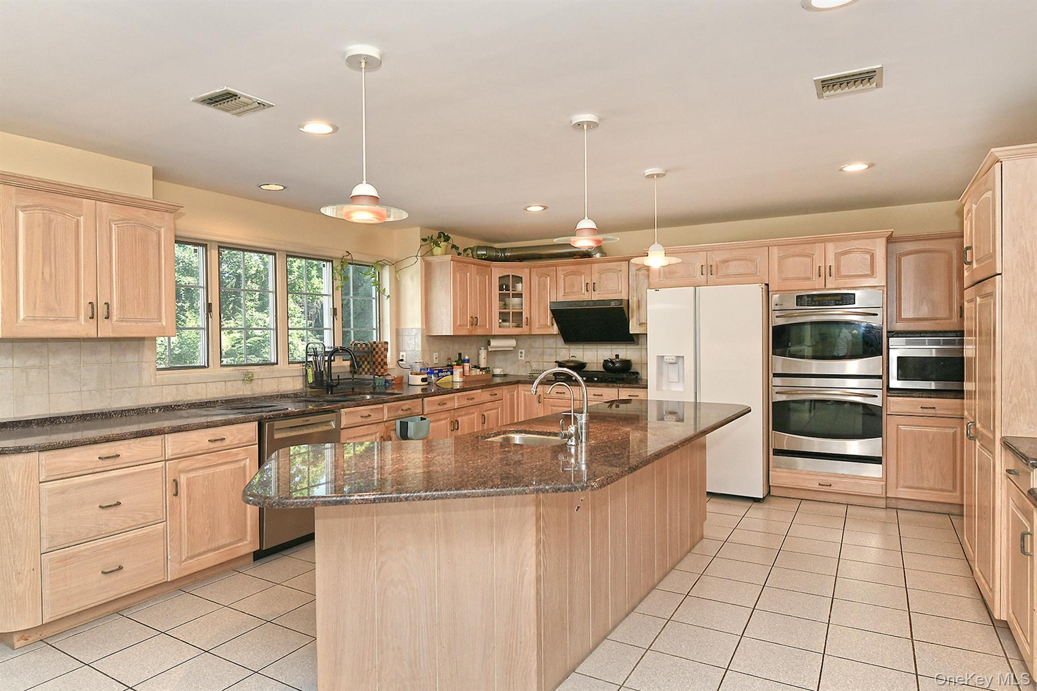 7 Saw Mill Lane – For Sale photo 7