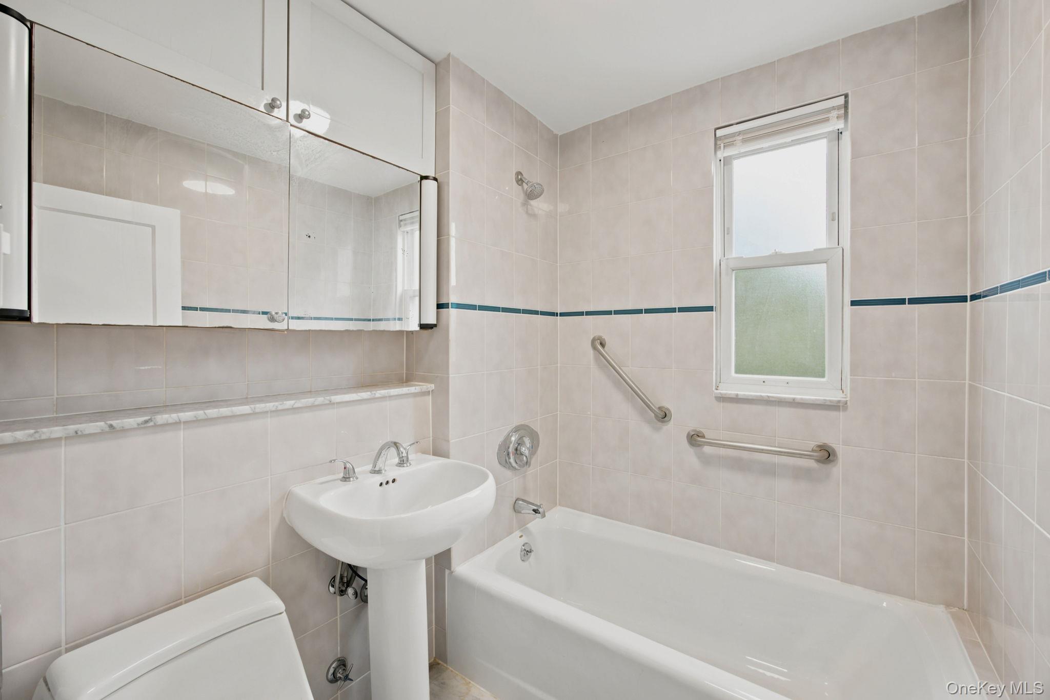 39-27 49th Street – For Sale photo 9