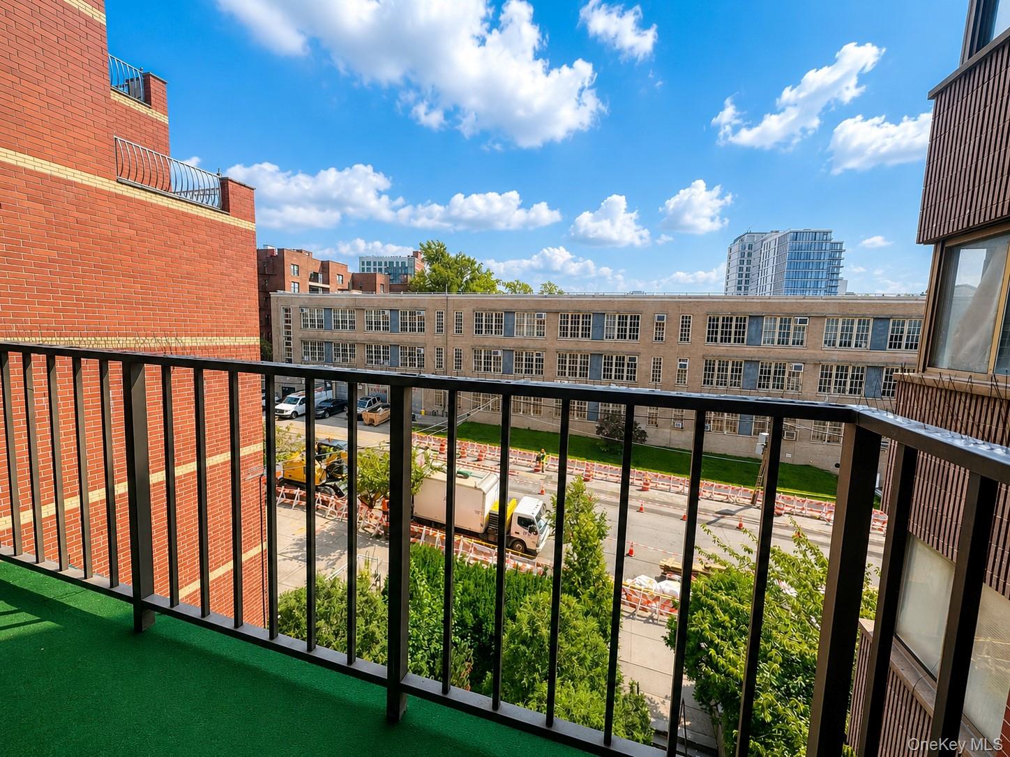 13935 35th Avenue, Unit 4B photo 23