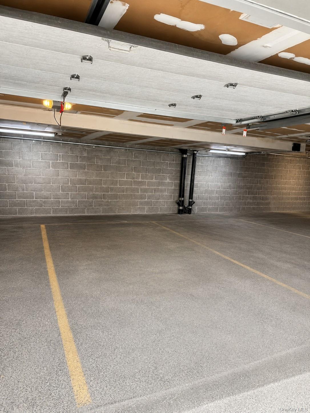 13935 35th Avenue, Unit 4B photo 30