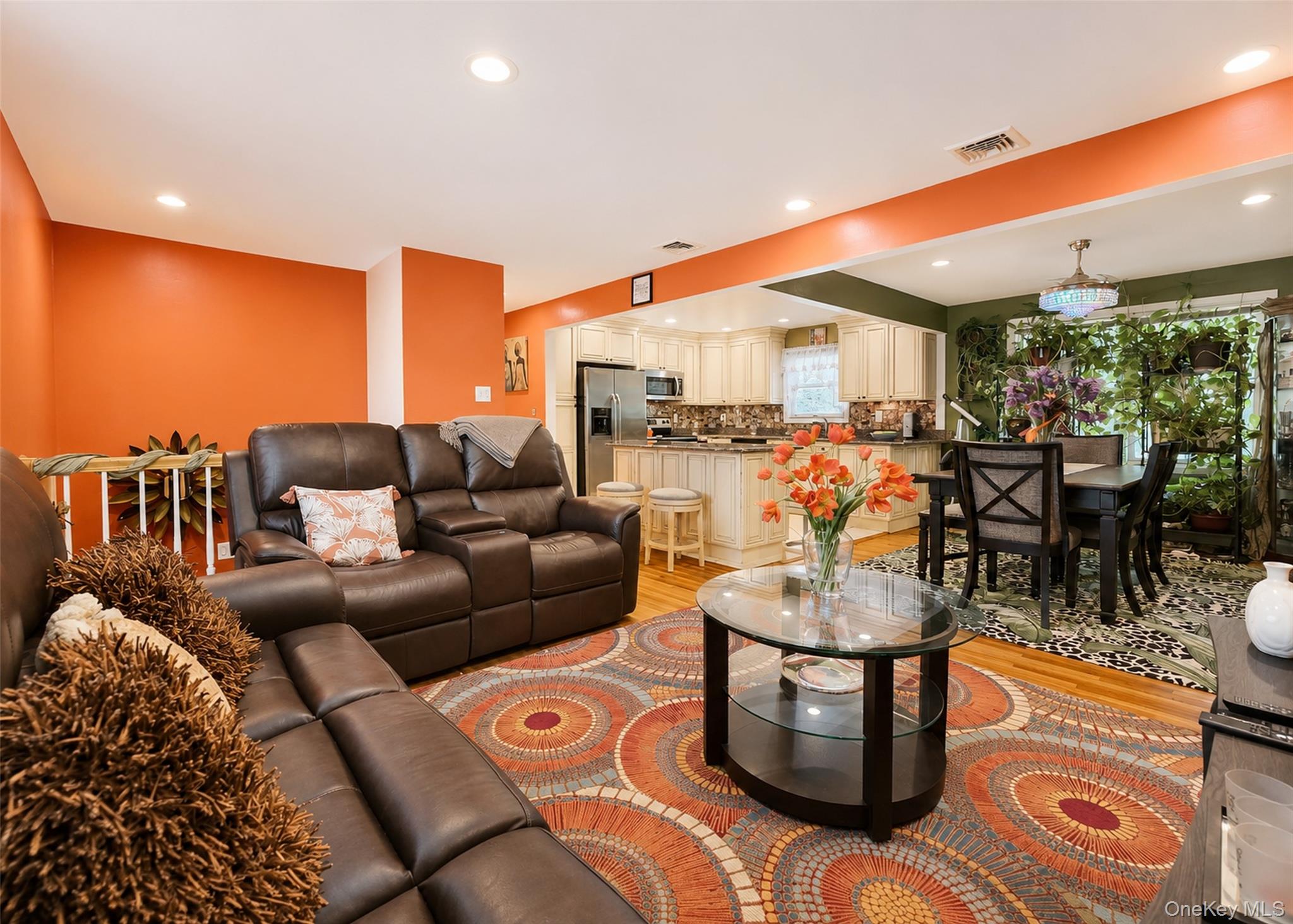 1028 Union Boulevard – For Sale photo 13