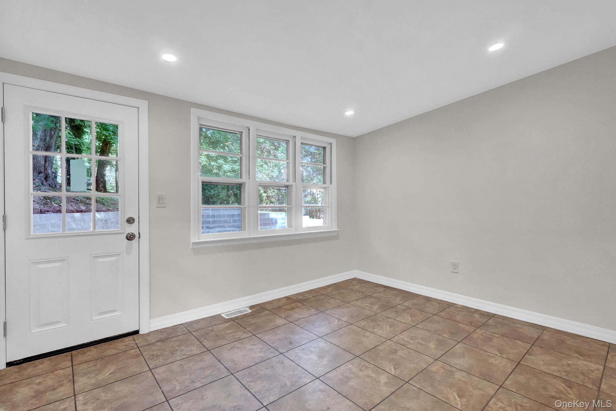 66 Washington Street – For Sale photo 13