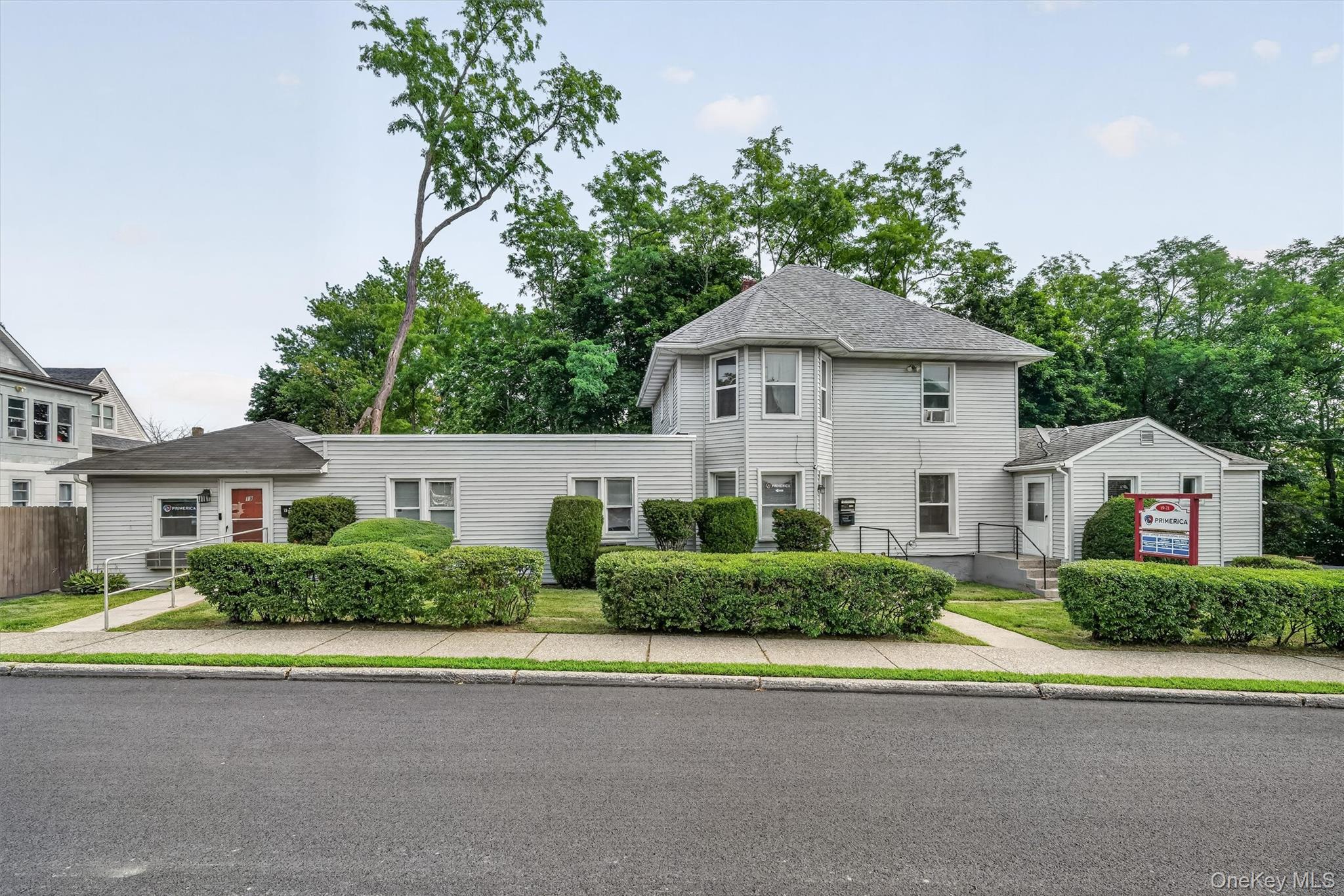 19-21 Dewitt Street – For Sale photo 2