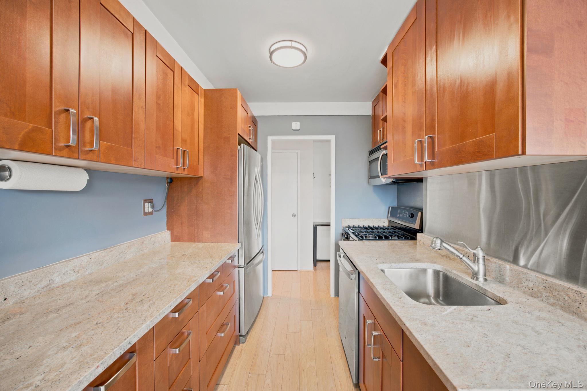 33-65 14th Street, Unit 5A photo 6