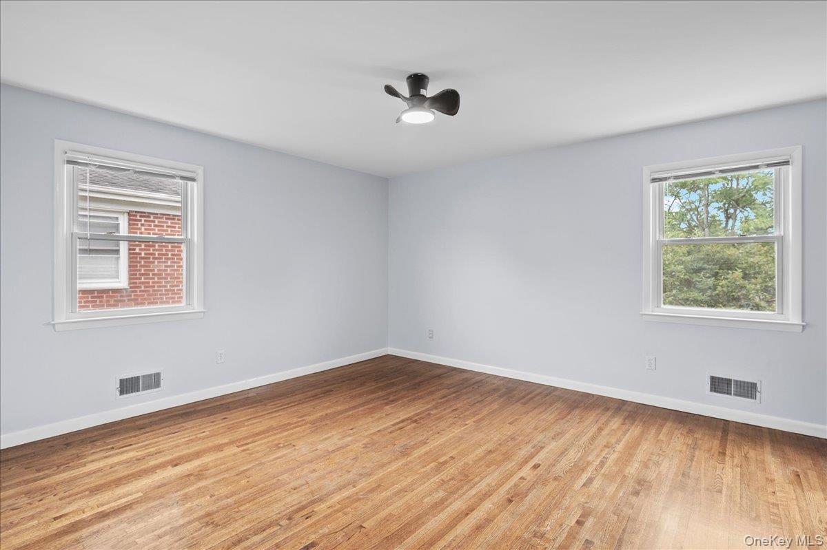 284 Park Avenue, Unit Left Side photo 20