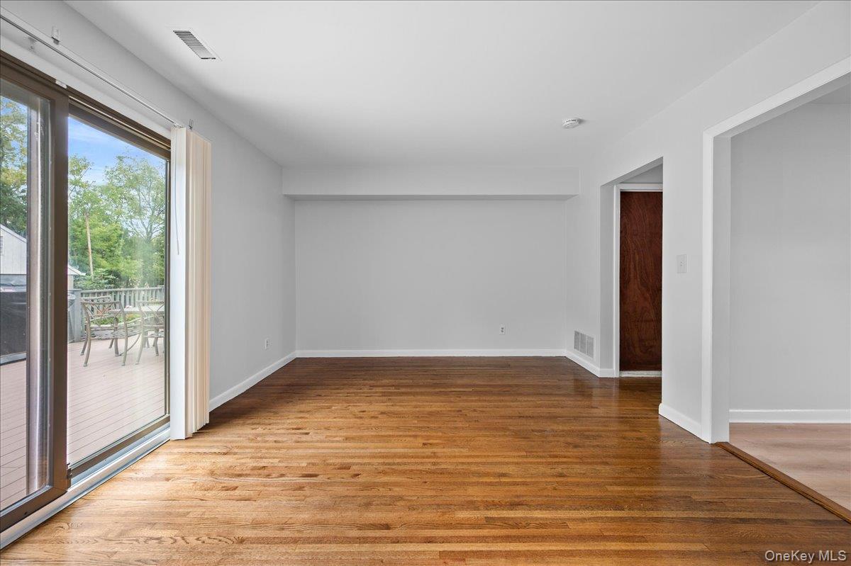 284 Park Avenue, Unit Left Side photo 11