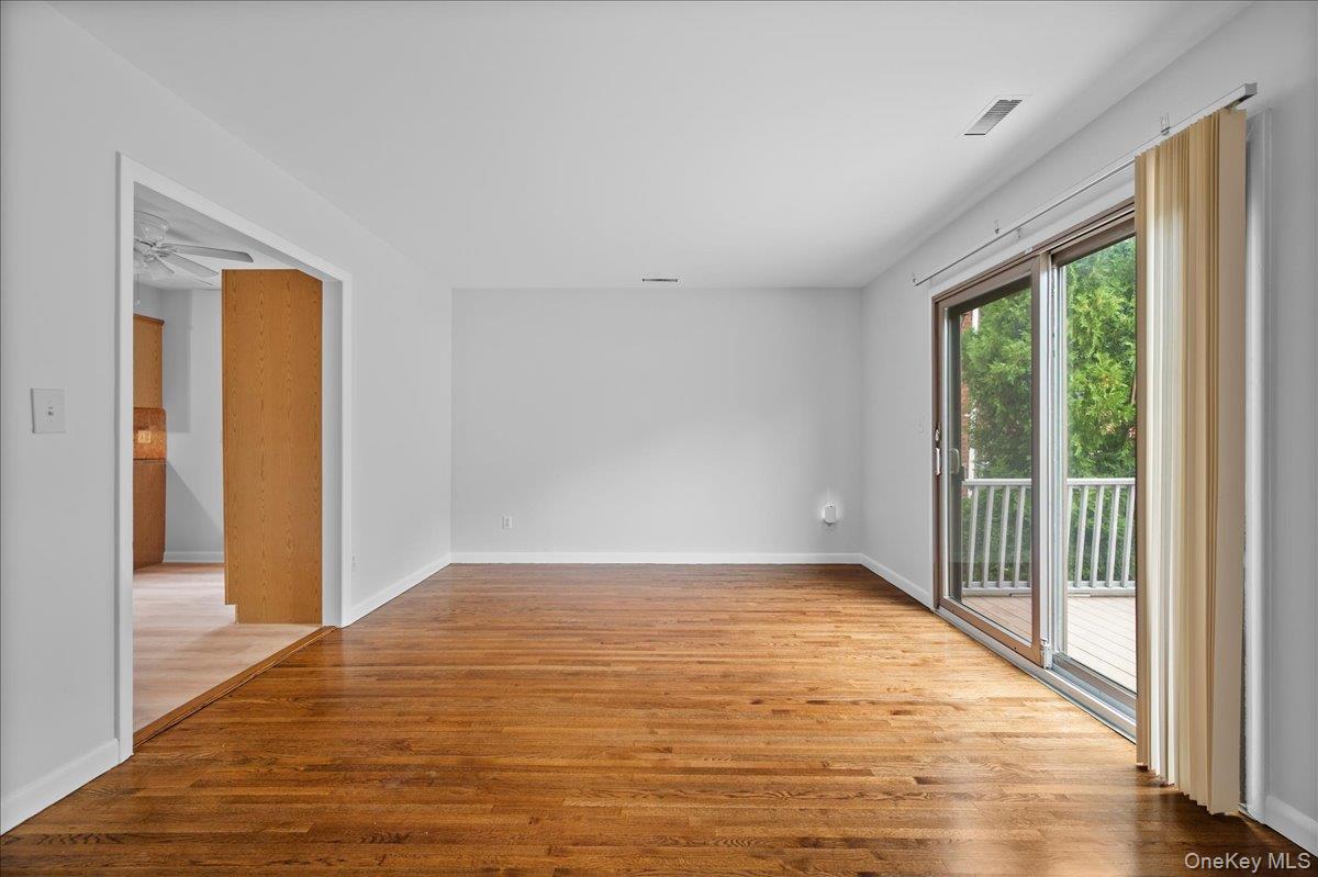 284 Park Avenue, Unit Left Side photo 6