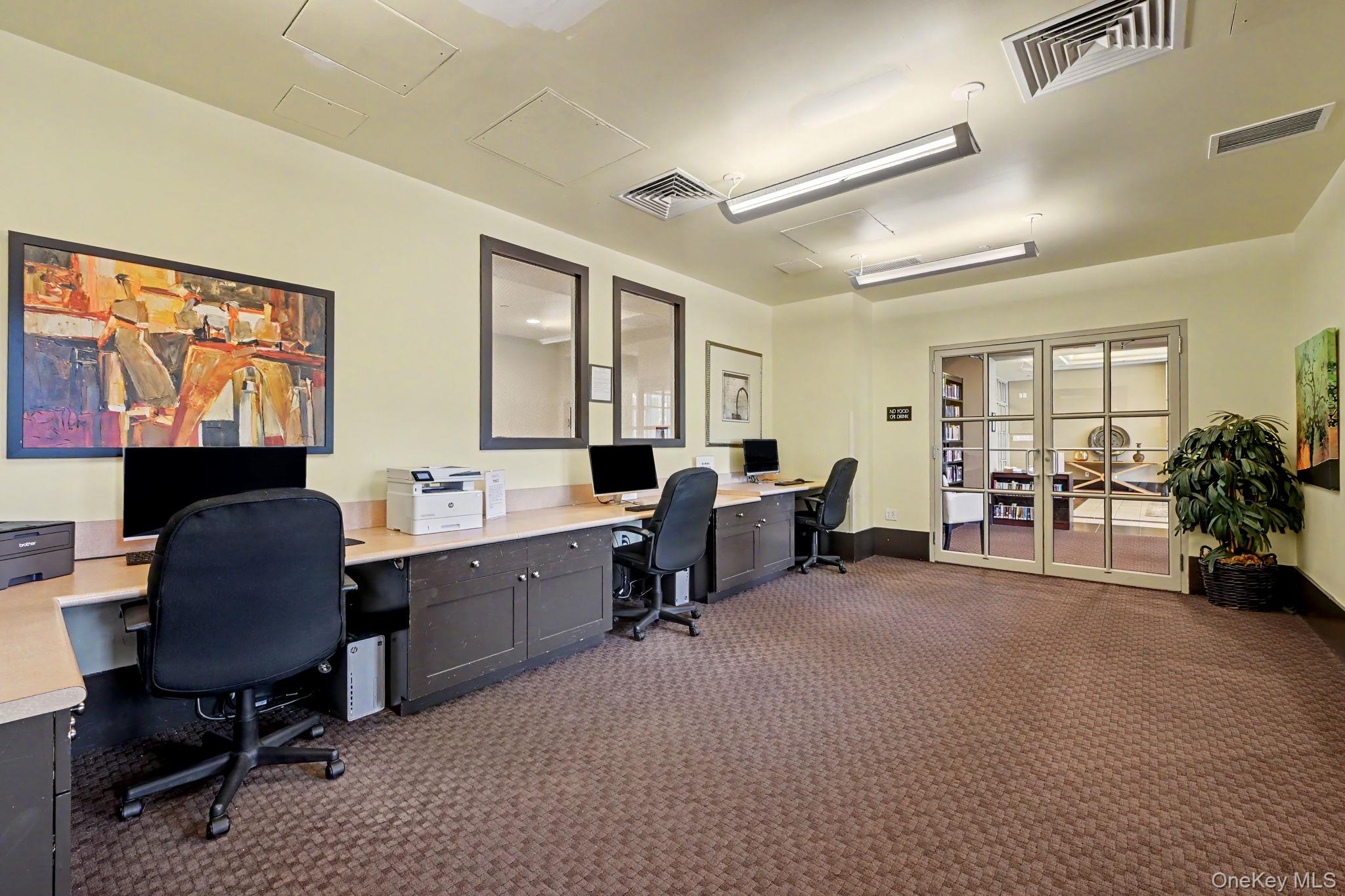 300 Mamaroneck Avenue, Unit 303 photo 38