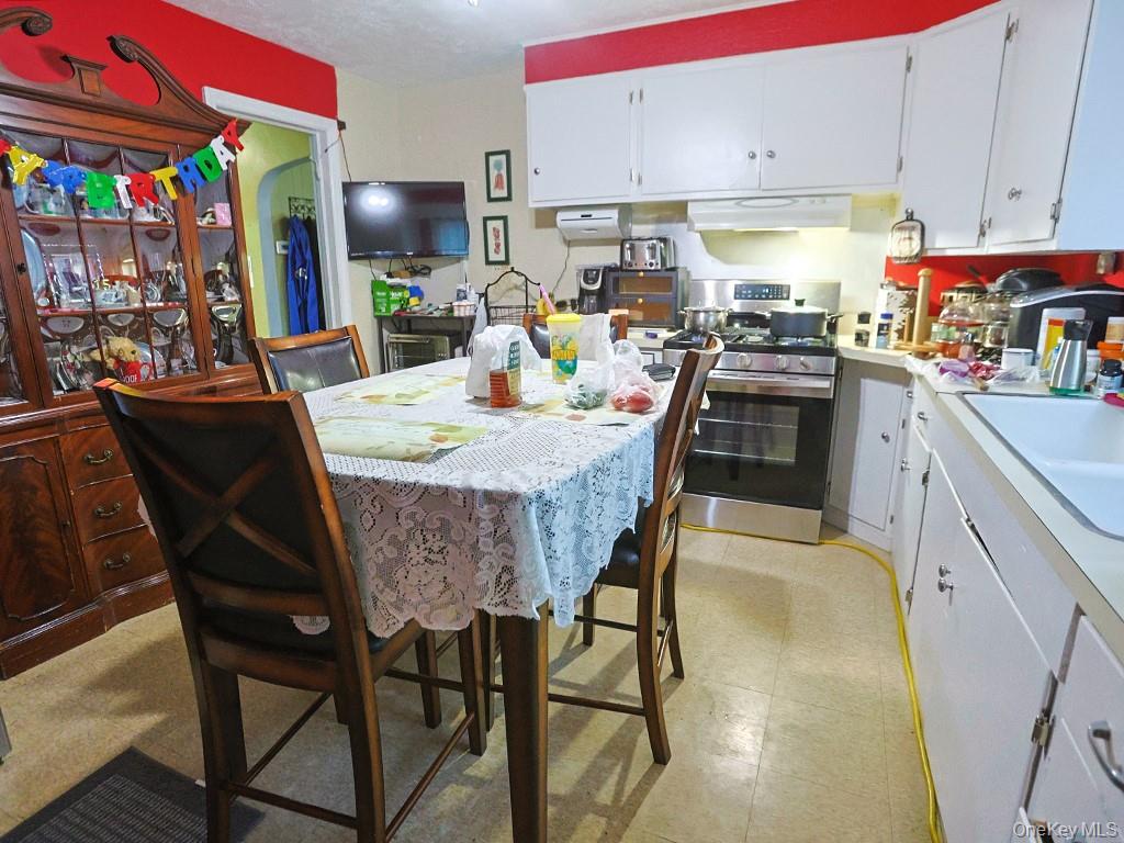 580 Route 17M – For Sale photo 2