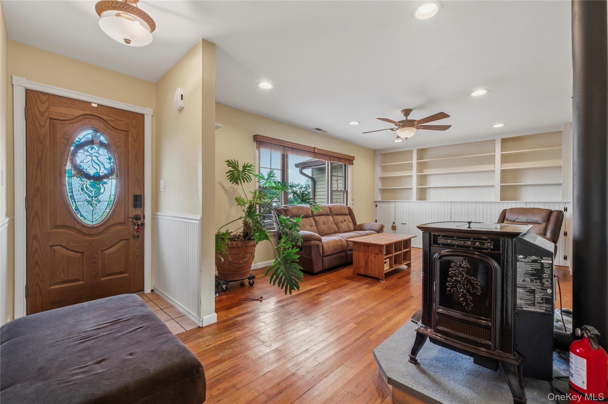 28 Hilltop Drive – For Sale photo 5