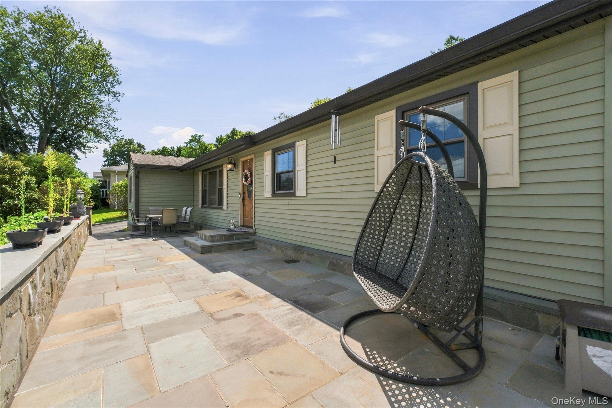 28 Hilltop Drive – For Sale photo 4