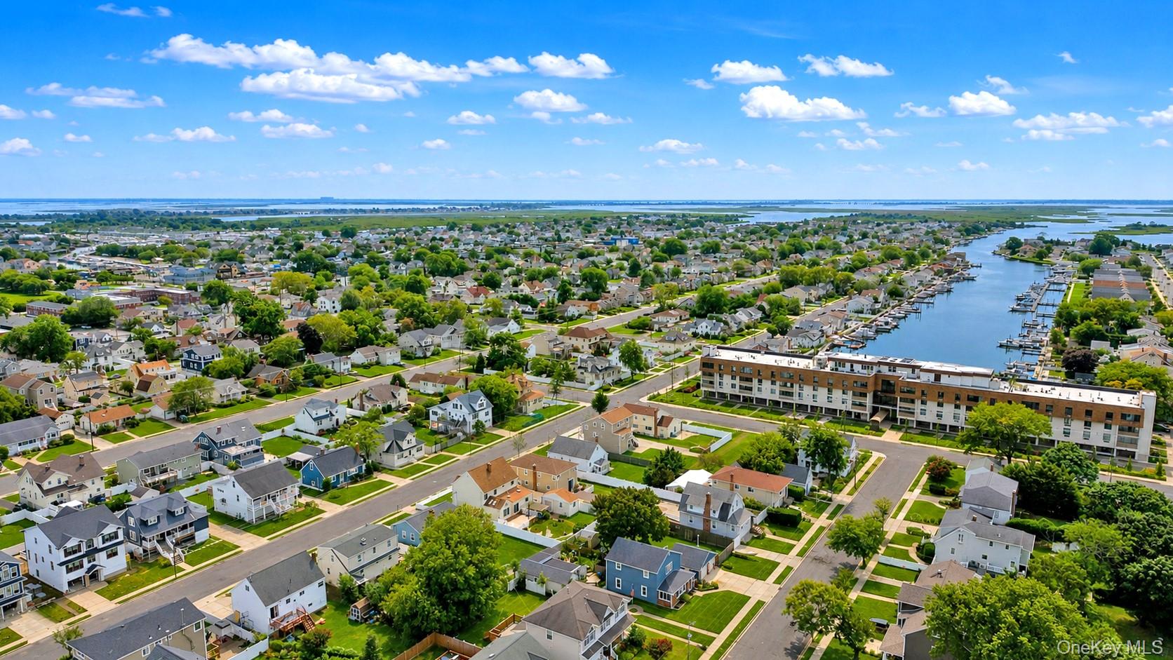 292 Roosevelt Avenue – For Sale photo 17
