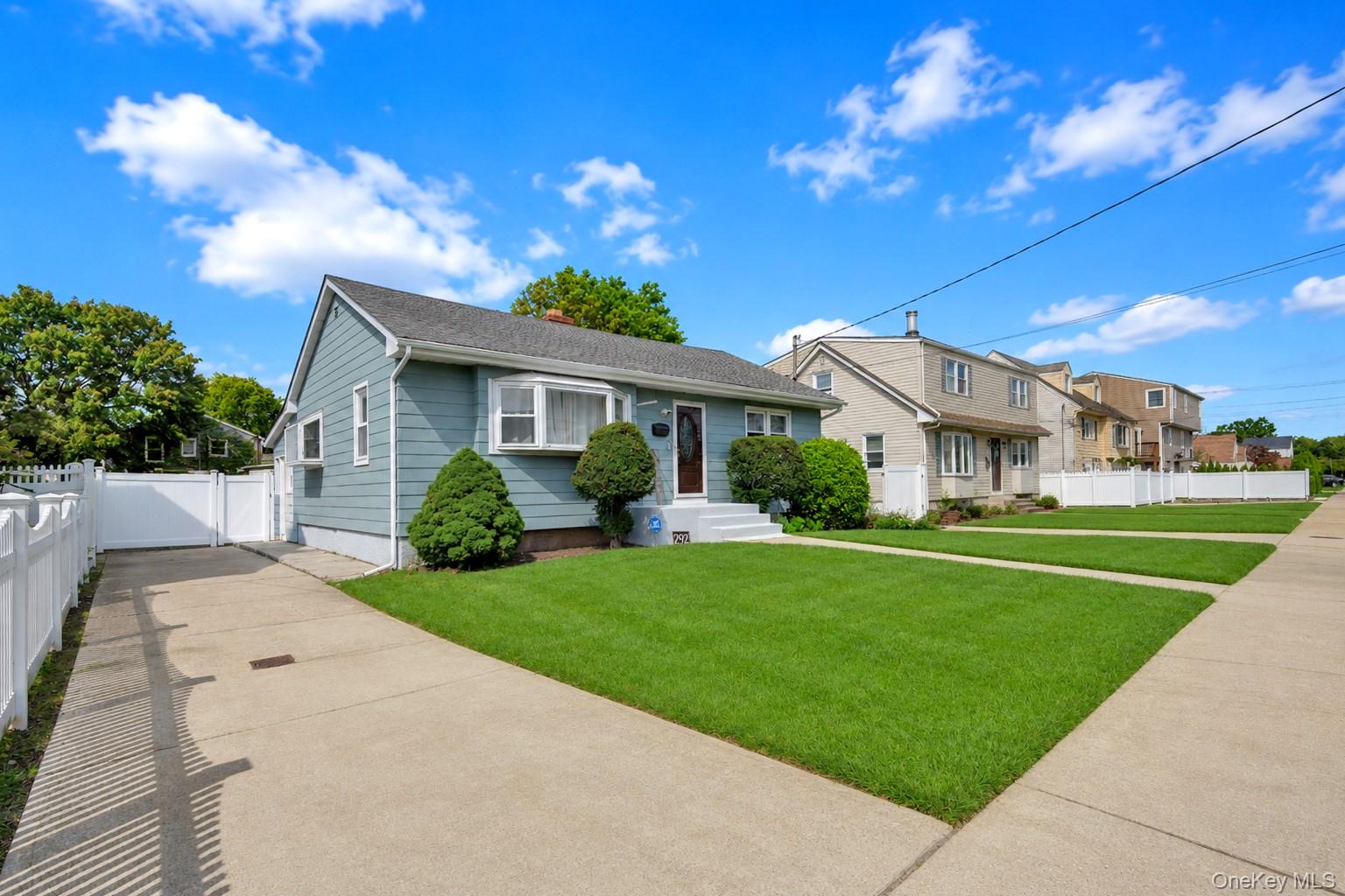 292 Roosevelt Avenue – For Sale photo 15