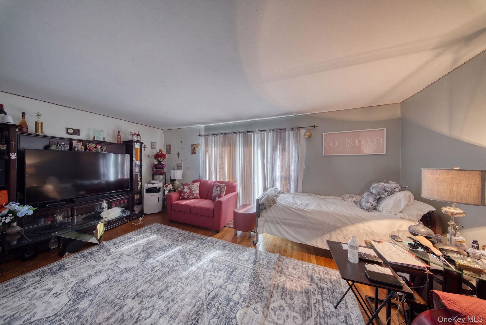 63 Greenway Terrace – For Sale photo 7