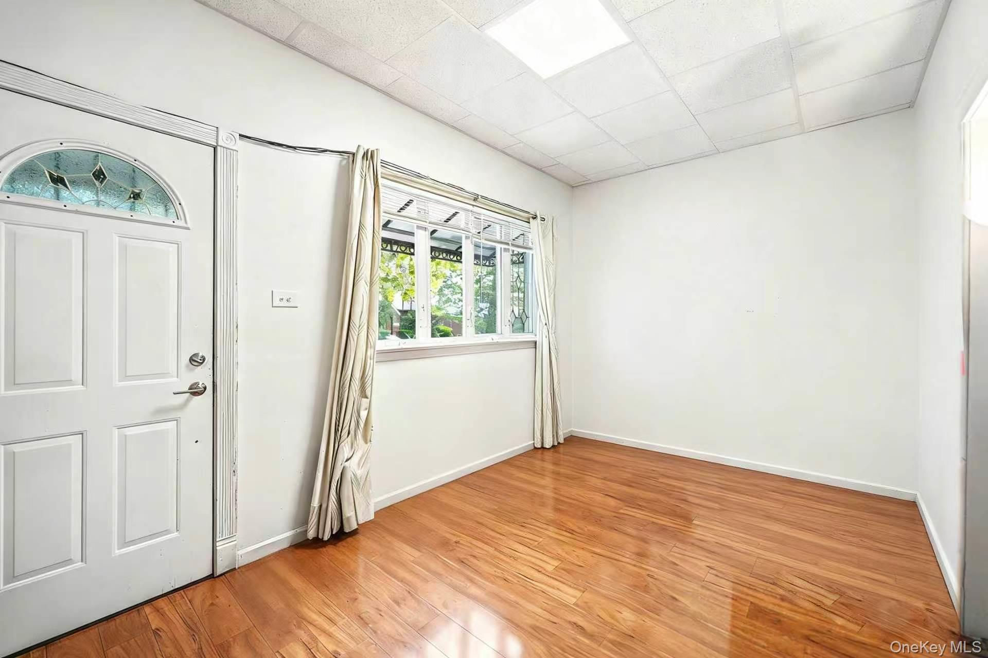 6016 69th Lane – For Sale photo 6