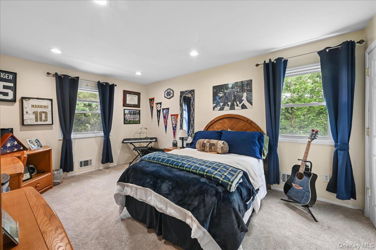 12 Berkshire Drive – For Sale photo 25