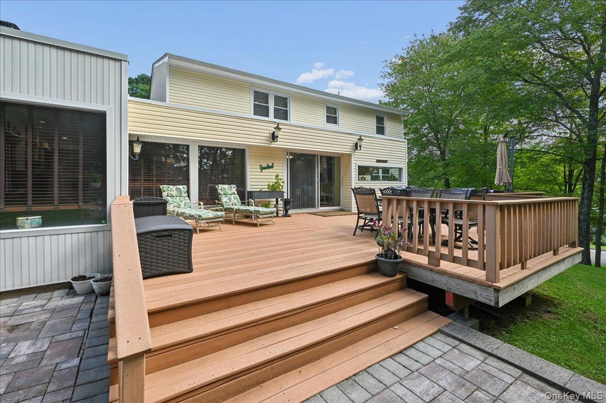 12 Berkshire Drive – For Sale photo 35