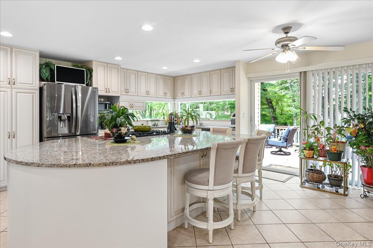 12 Berkshire Drive – For Sale photo 9