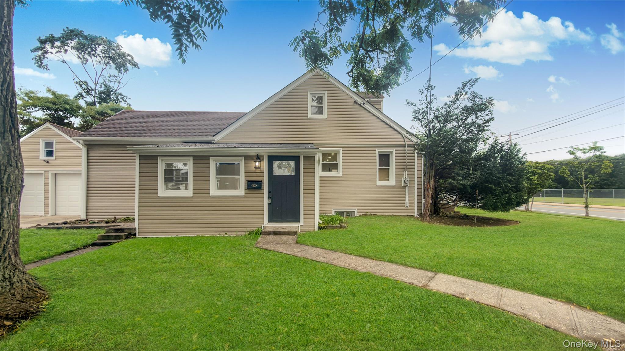 1180 Woodfield Road – For Sale photo 4
