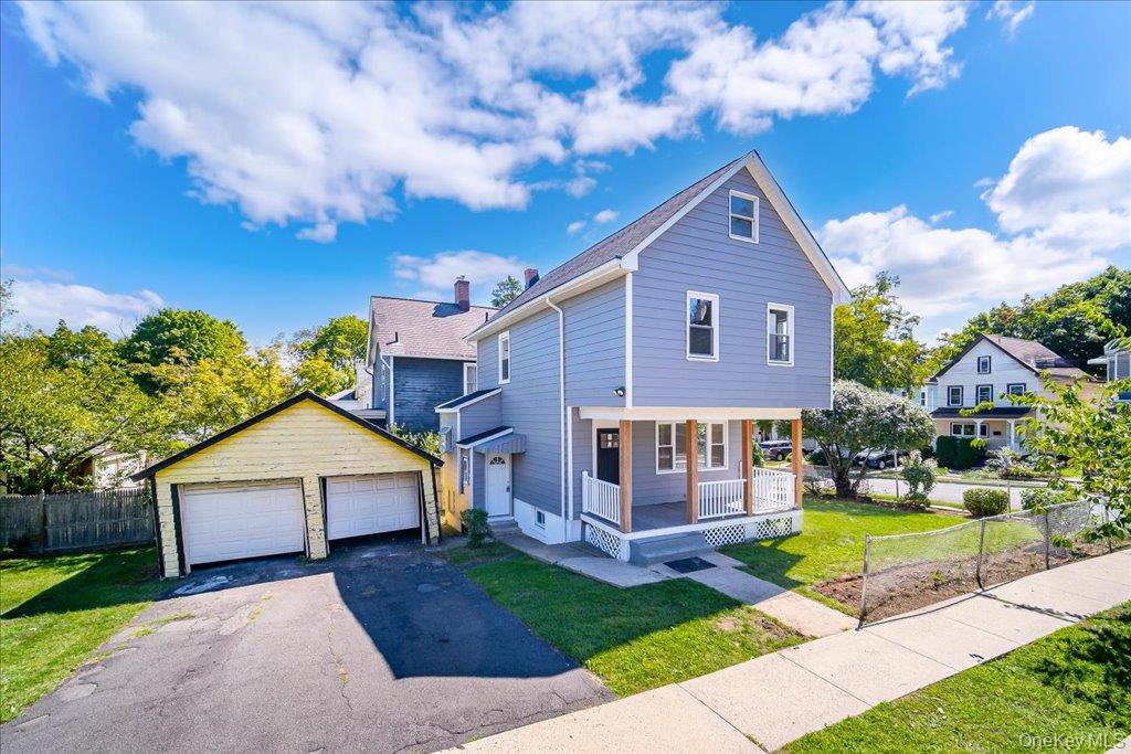 11 Maple Street – For Sale photo 2