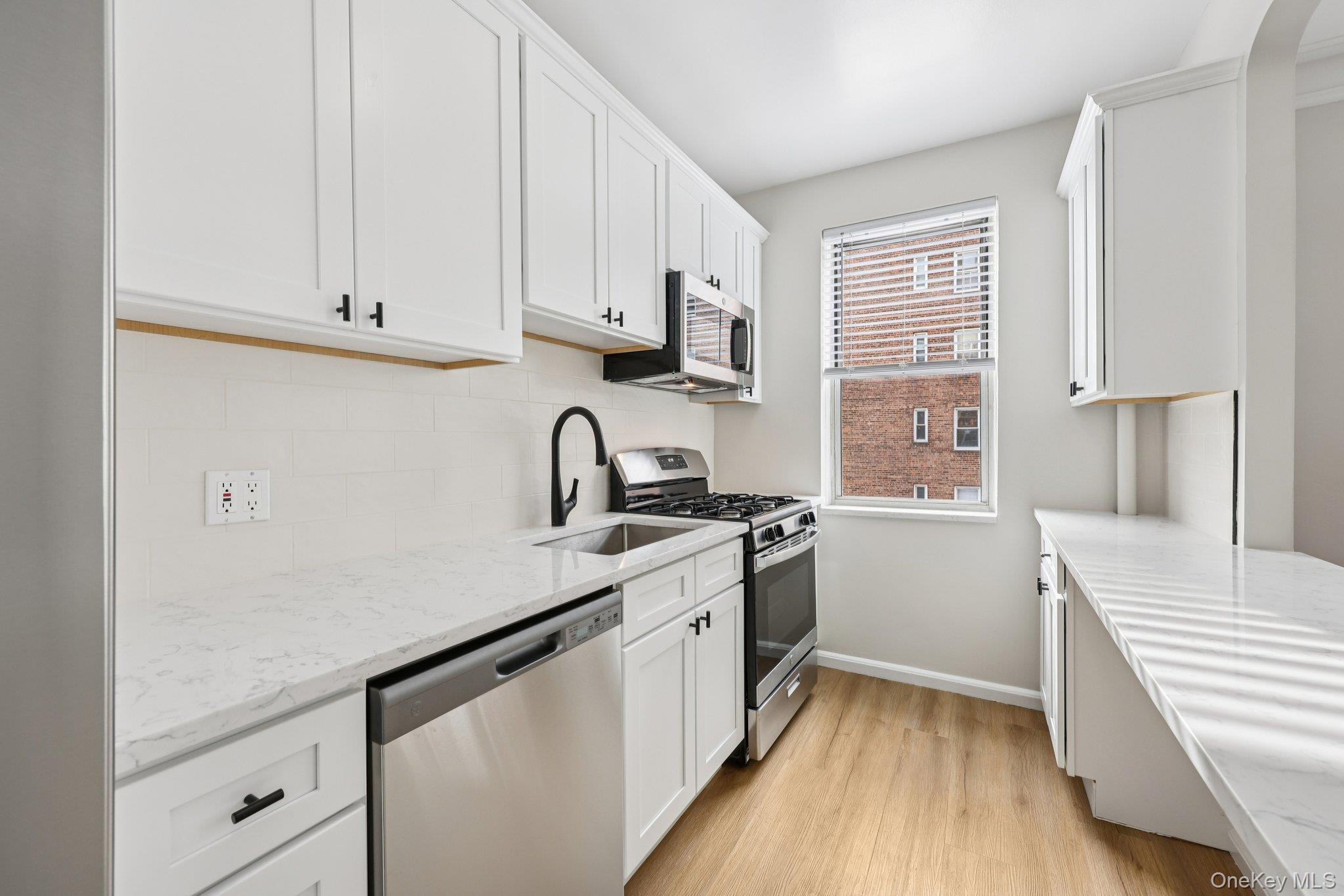 1 Bronxville Road, Unit 3S photo 12