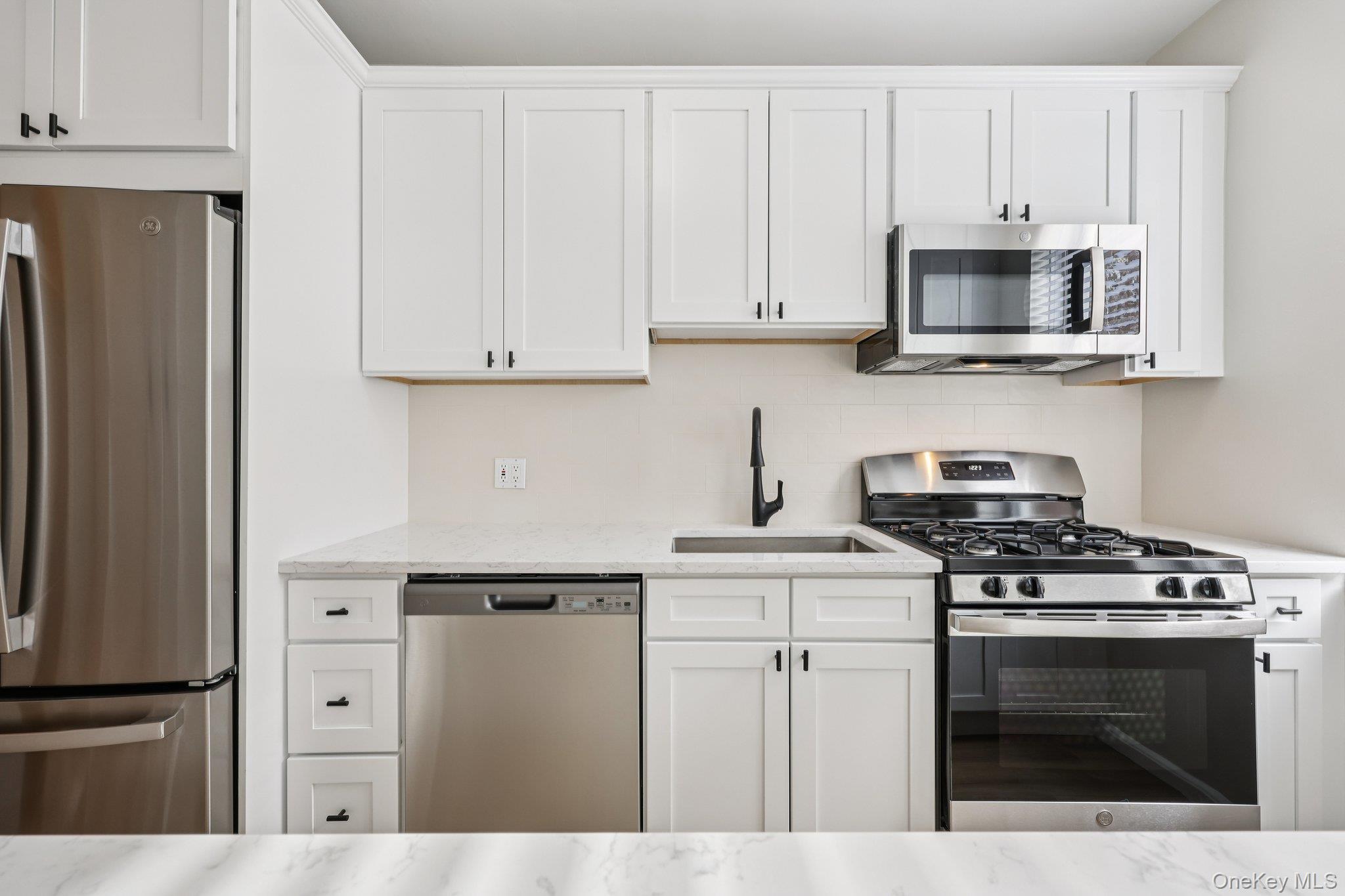 1 Bronxville Road, Unit 3S photo 15