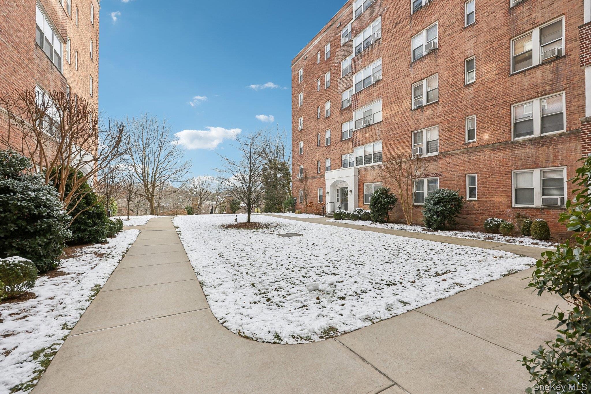 1 Bronxville Road, Unit 3S photo 24