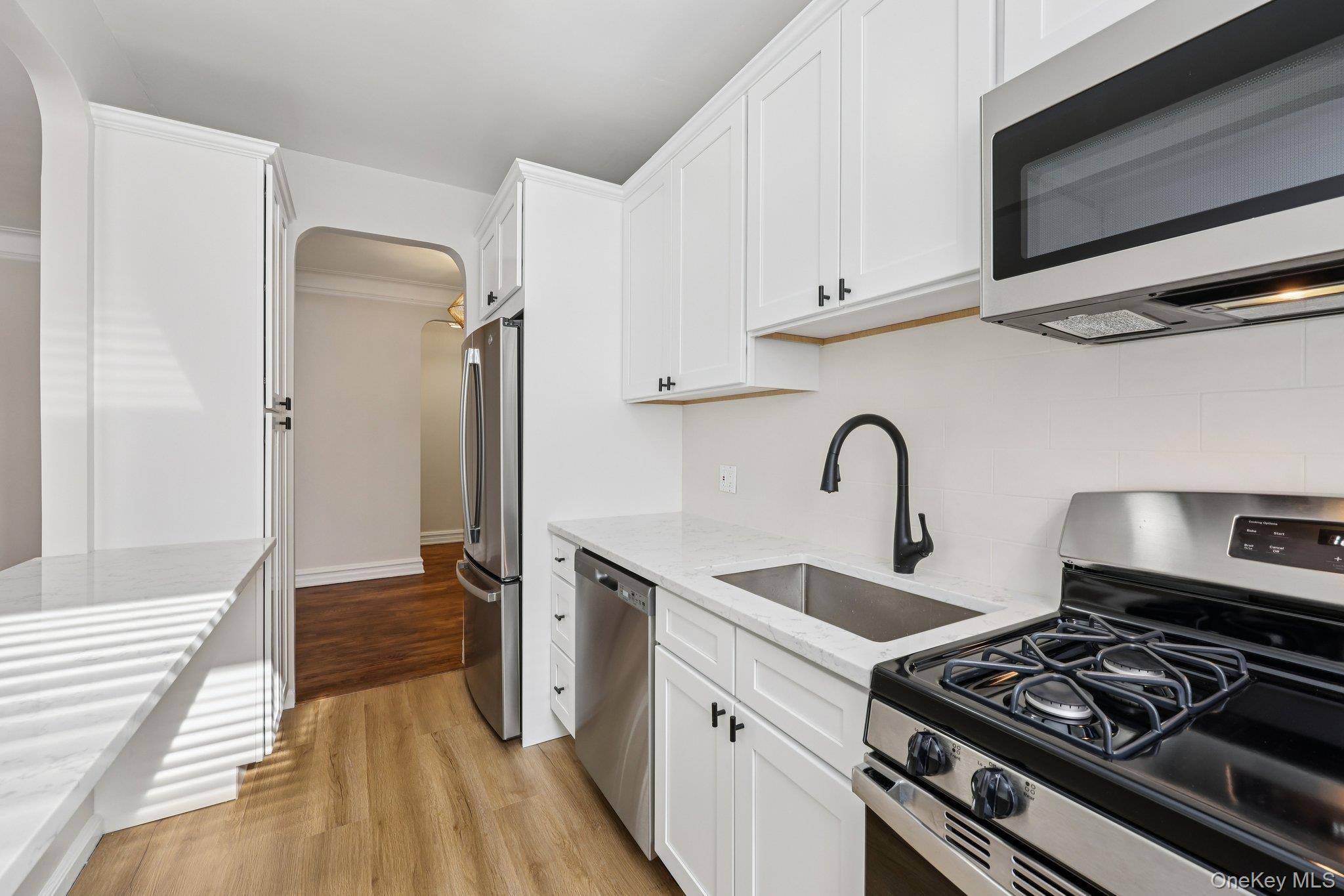 1 Bronxville Road, Unit 3S photo 14