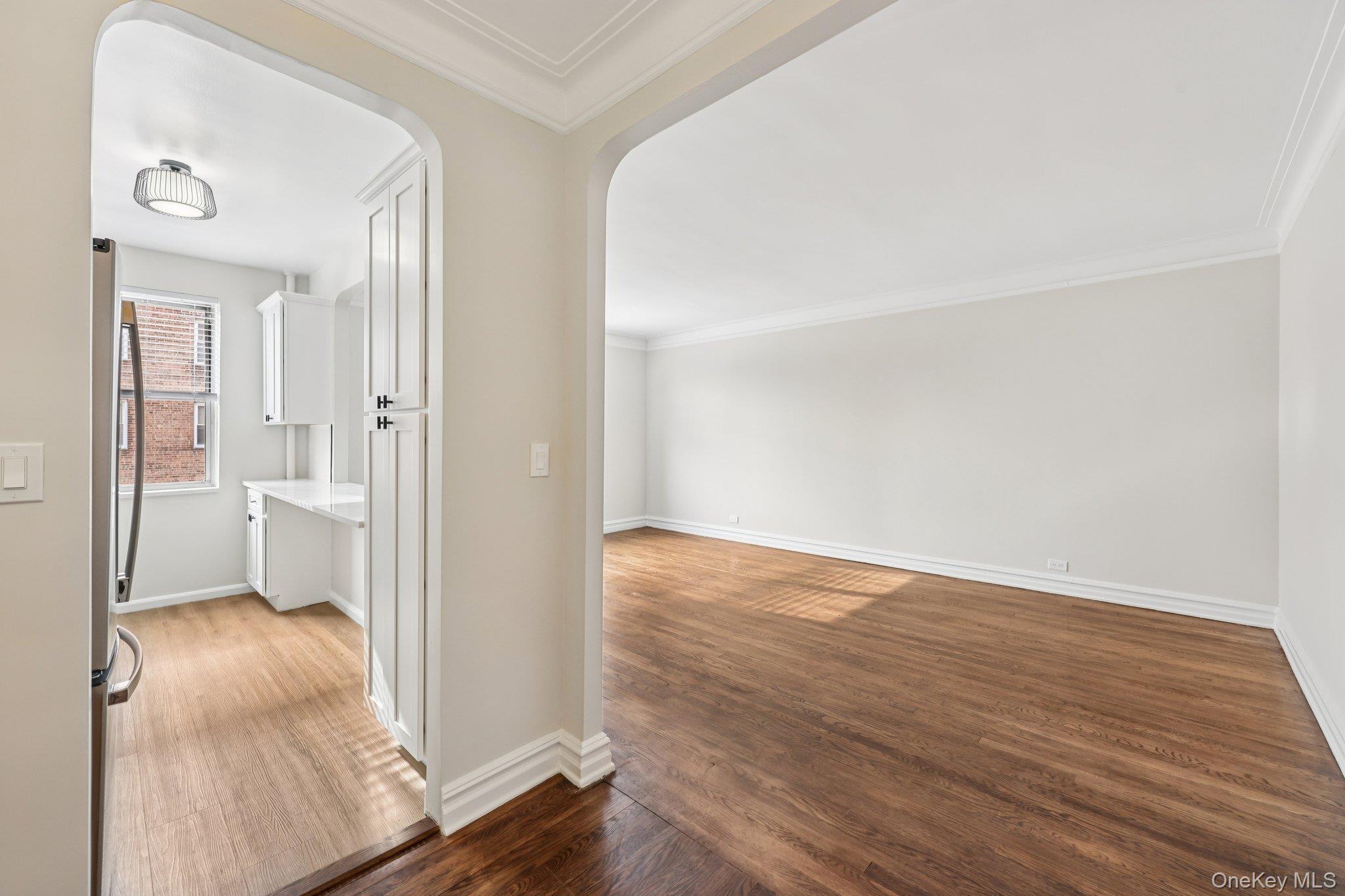 1 Bronxville Road, Unit 3S photo 4