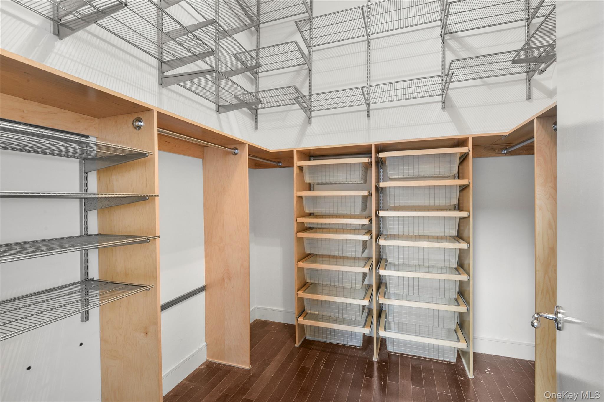 25 Leroy Place, Unit PH7 photo 13