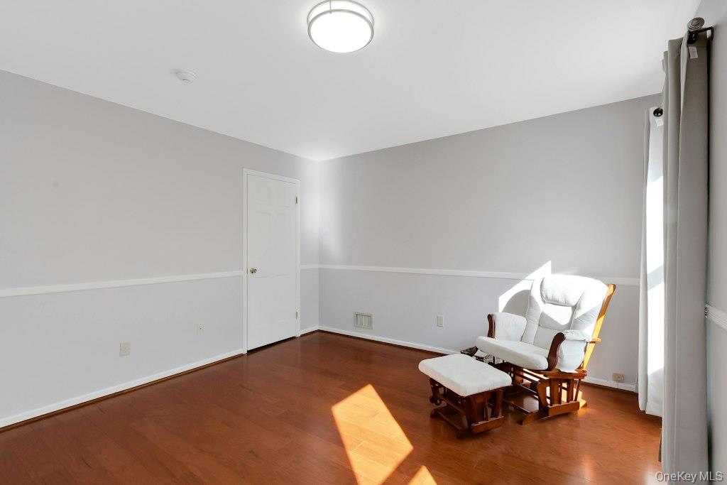 14 Corners Road – For Sale photo 24
