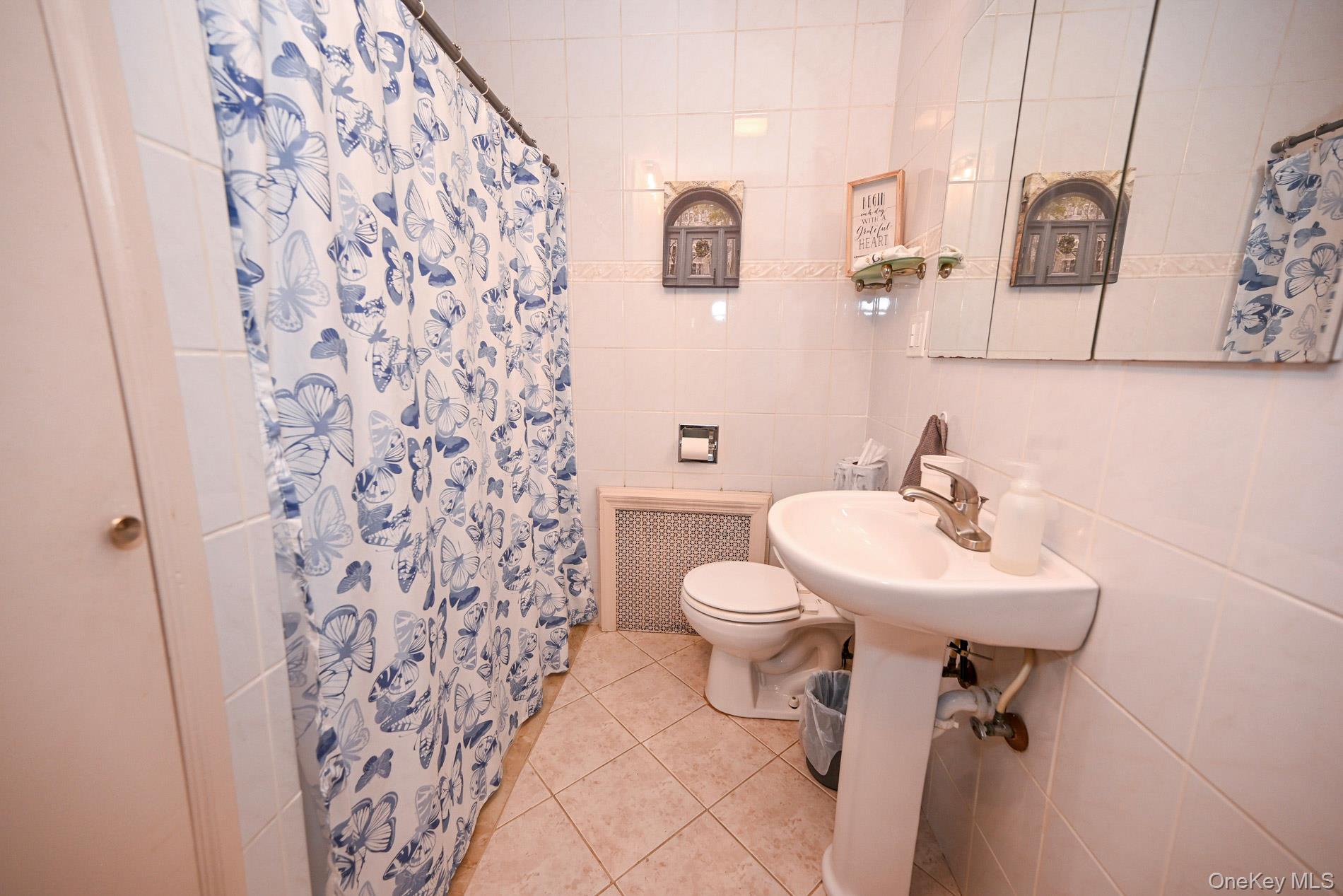 2297 Girard Place – For Sale photo 14